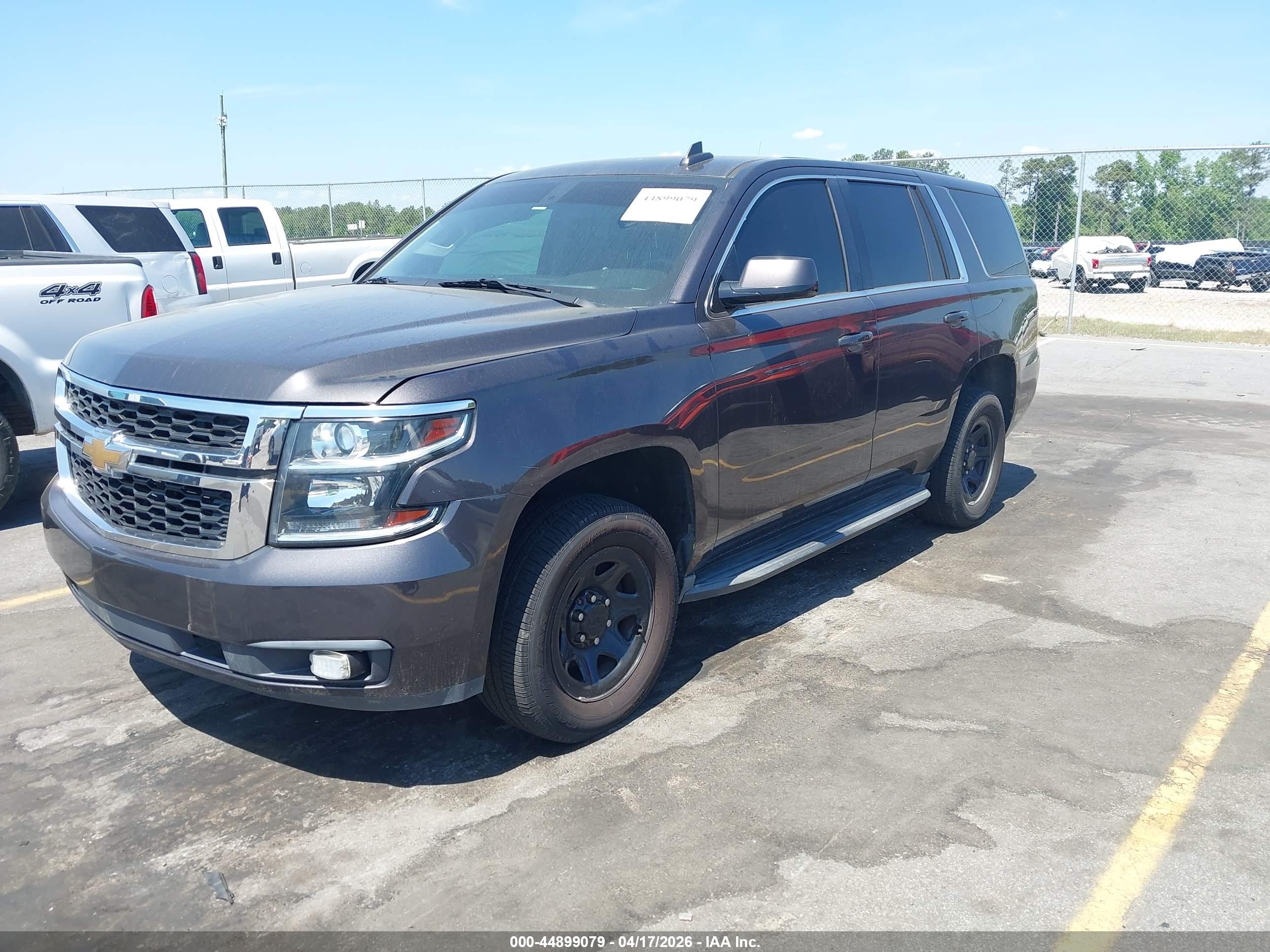 CHEVROLET TAHOE image 2