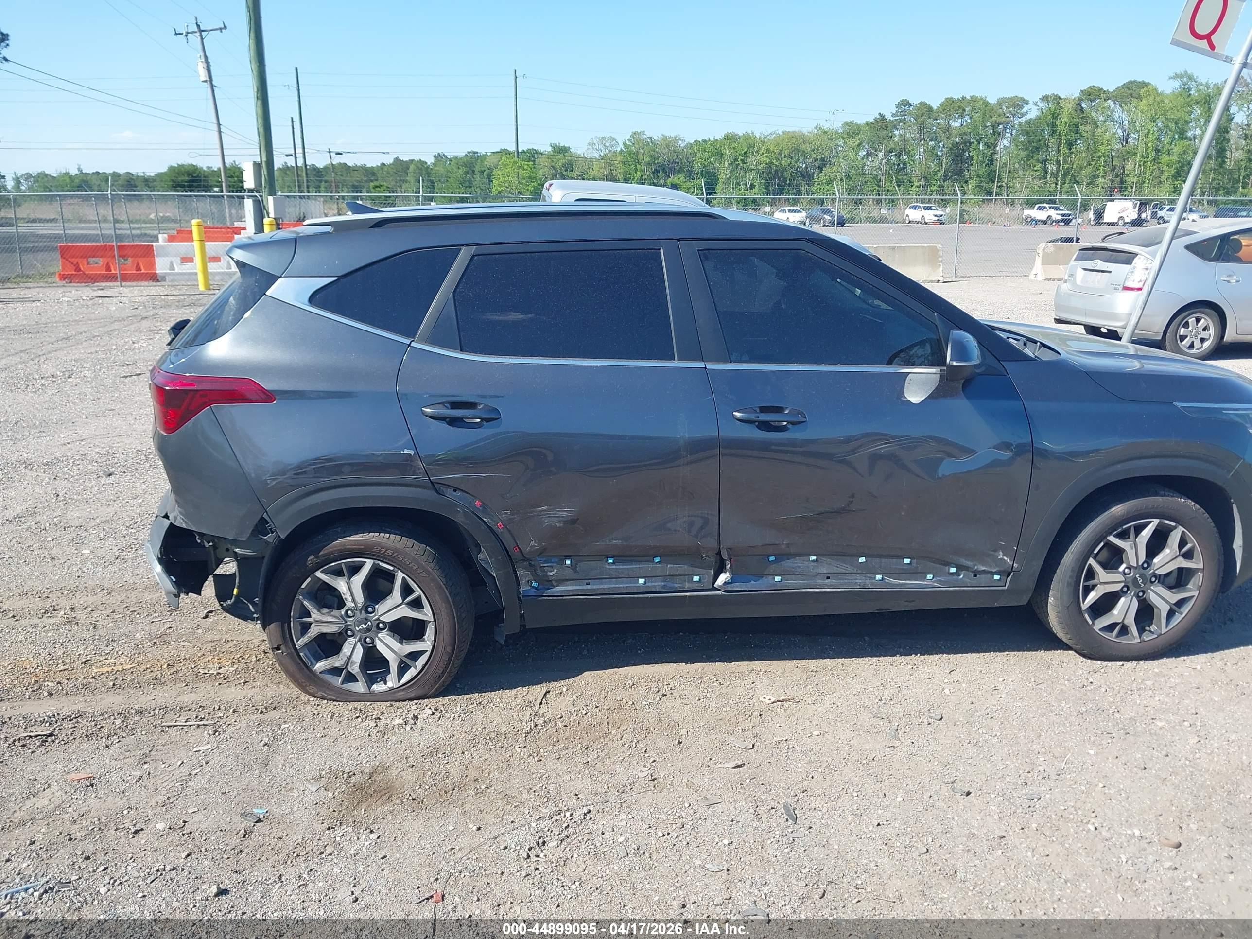 KIA SELTOS image 6