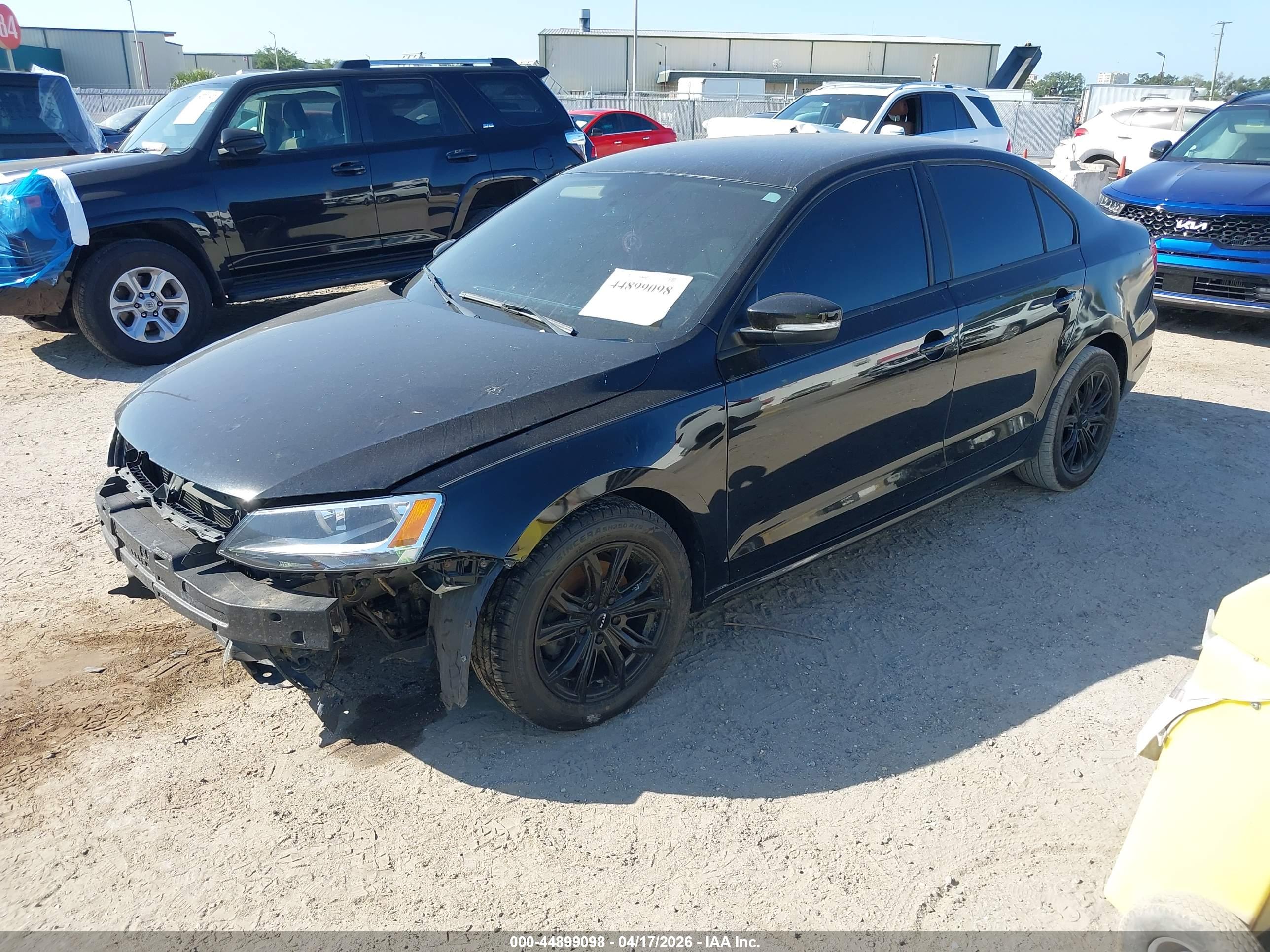 VOLKSWAGEN JETTA image 2