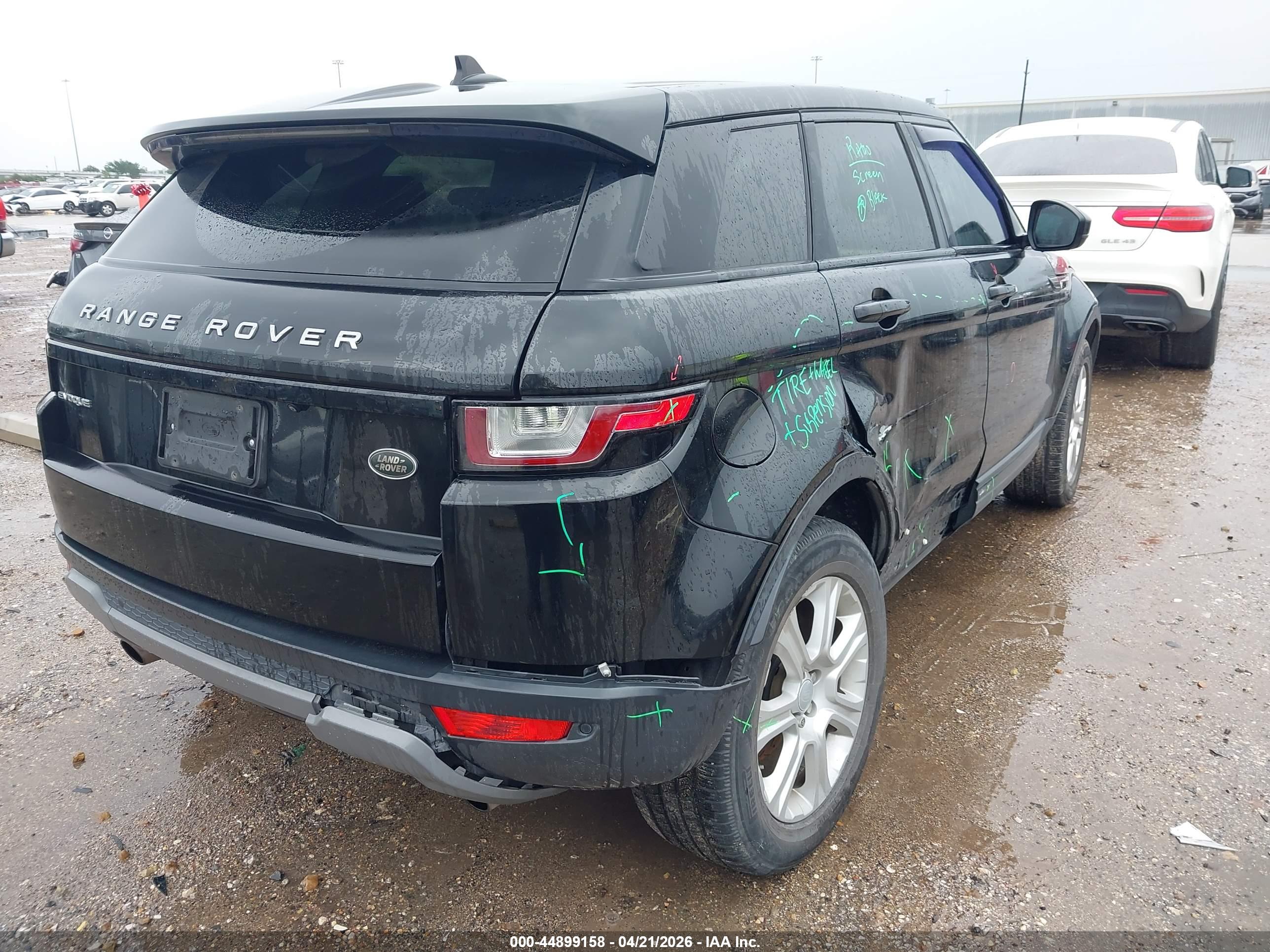 LAND ROVER image 4