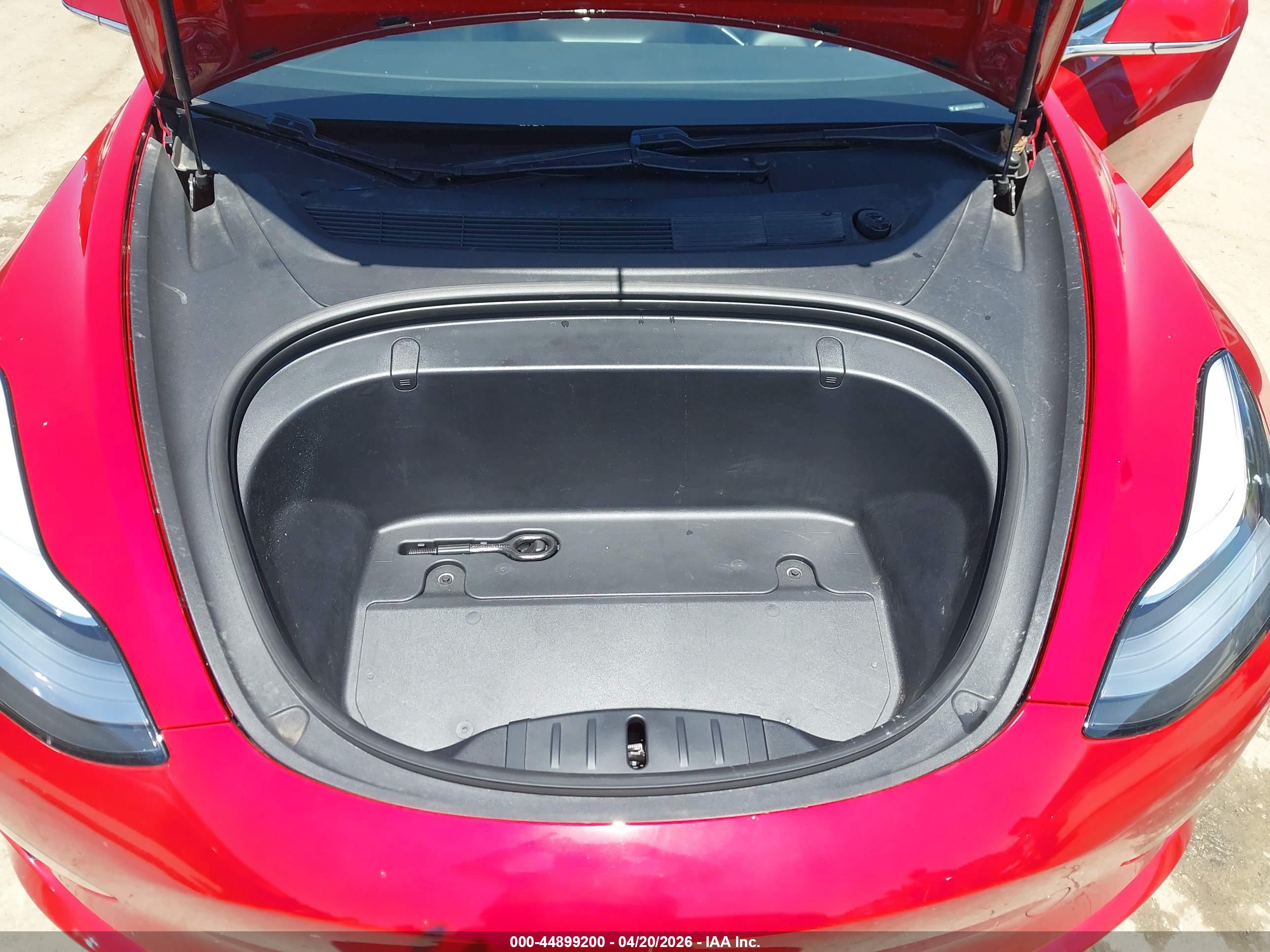 TESLA MODEL image 10