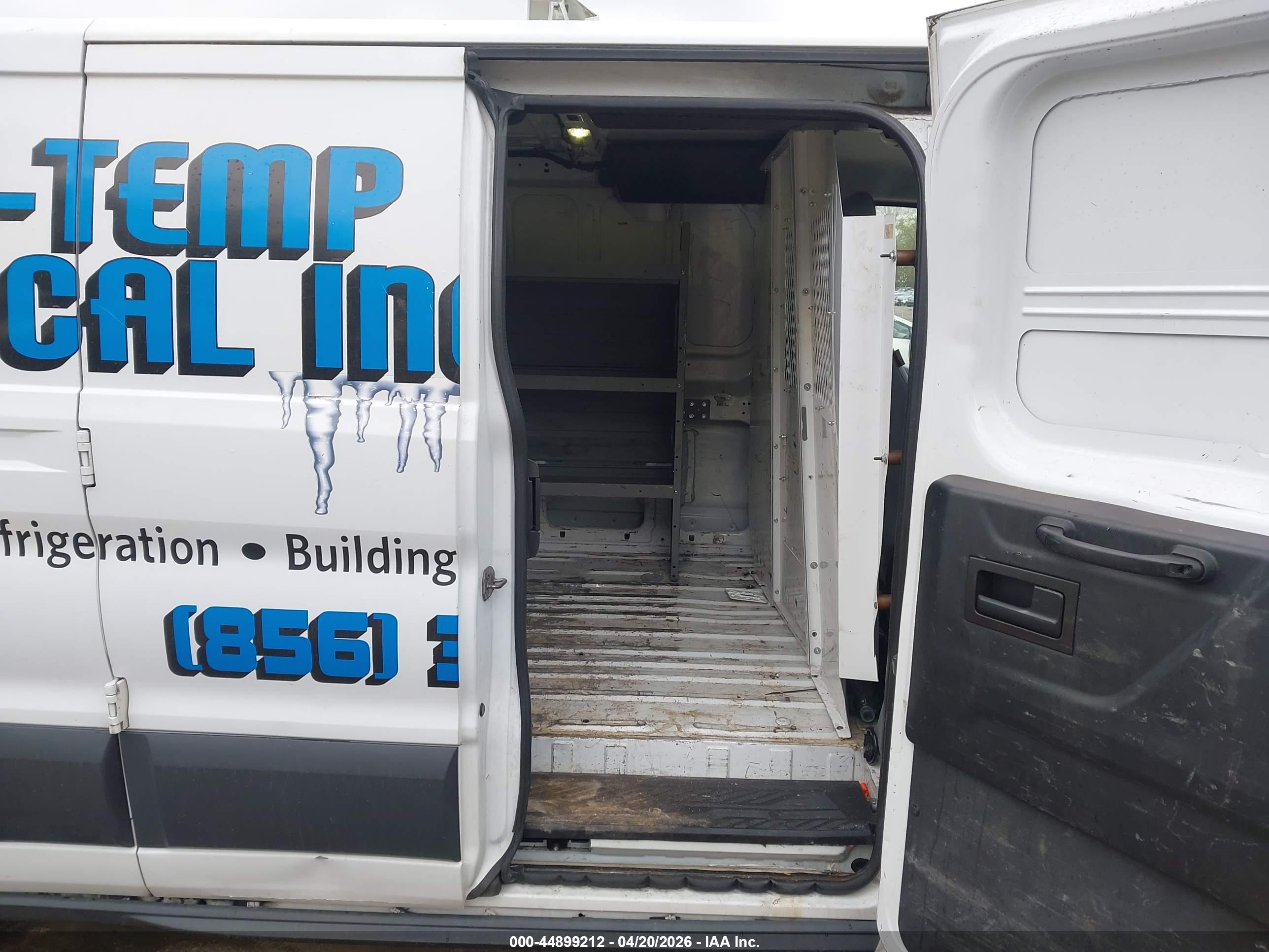 FORD TRANSIT-250 image 8
