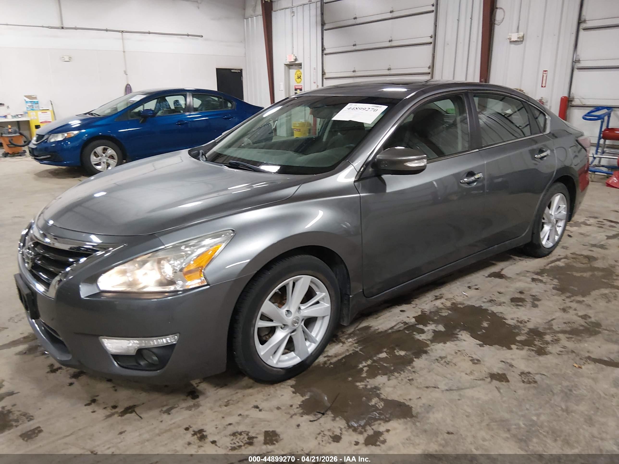 NISSAN ALTIMA image 2