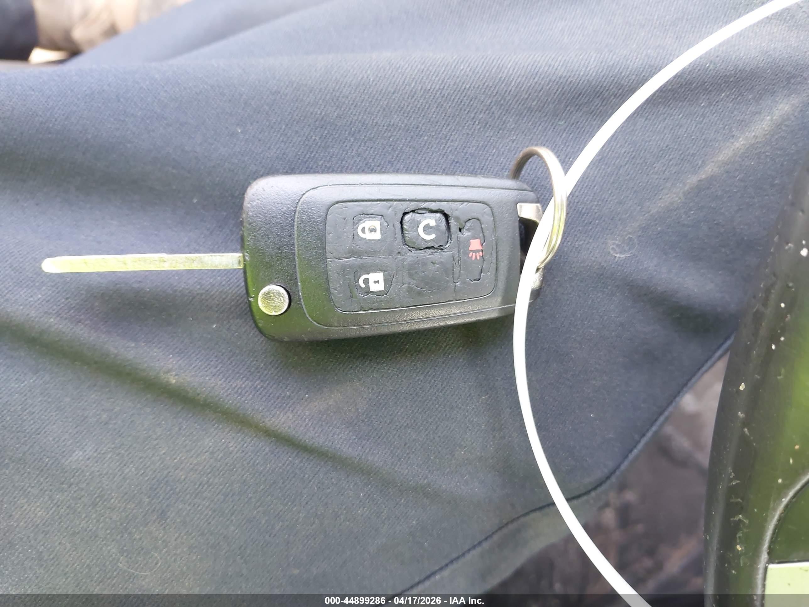 CHEVROLET EQUINOX image 11