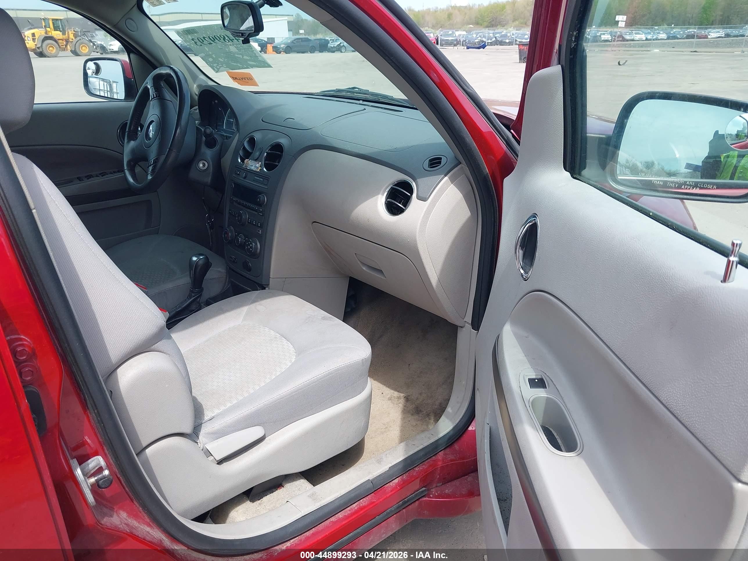 CHEVROLET HHR image 5