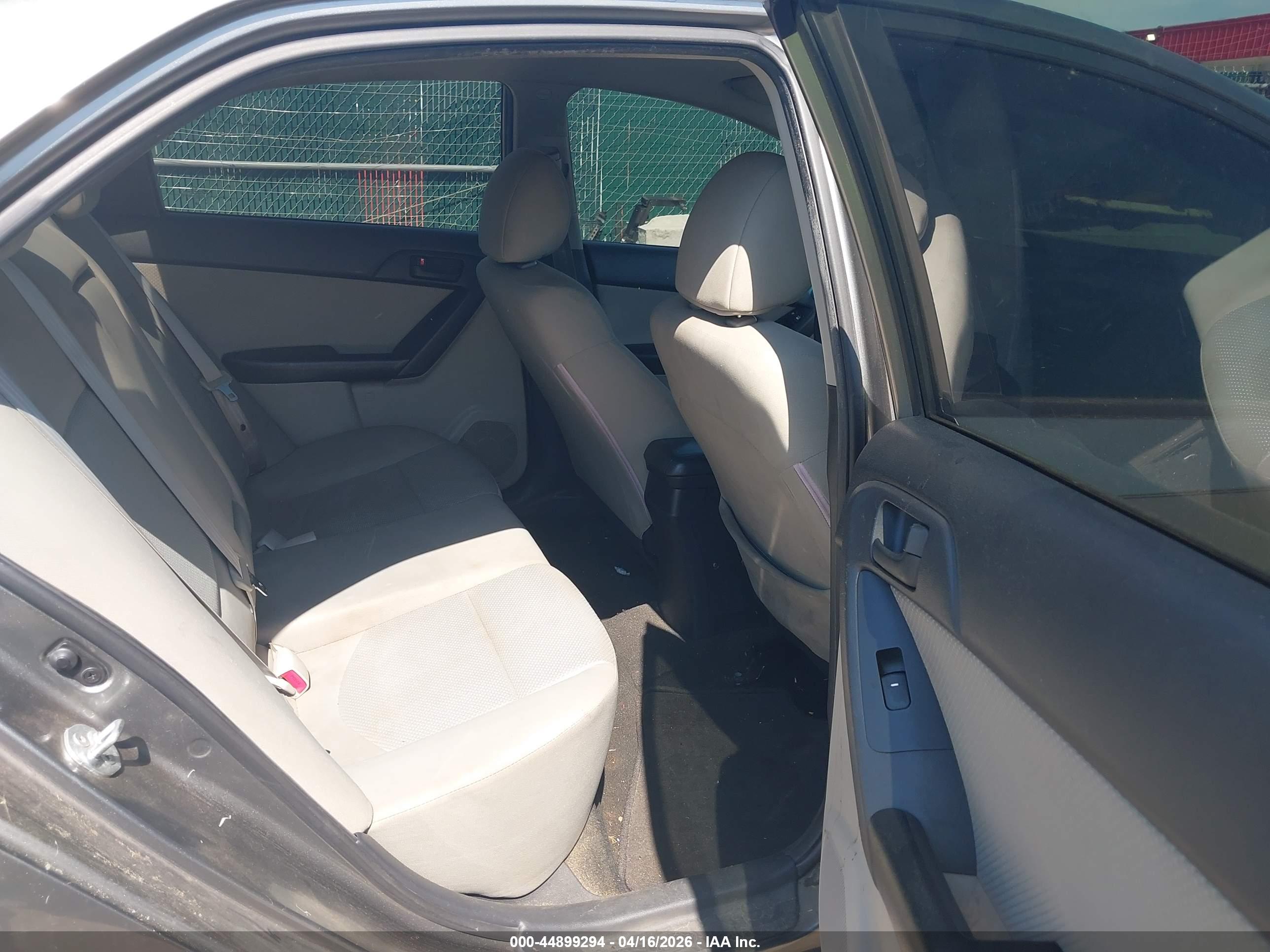 KIA FORTE image 8