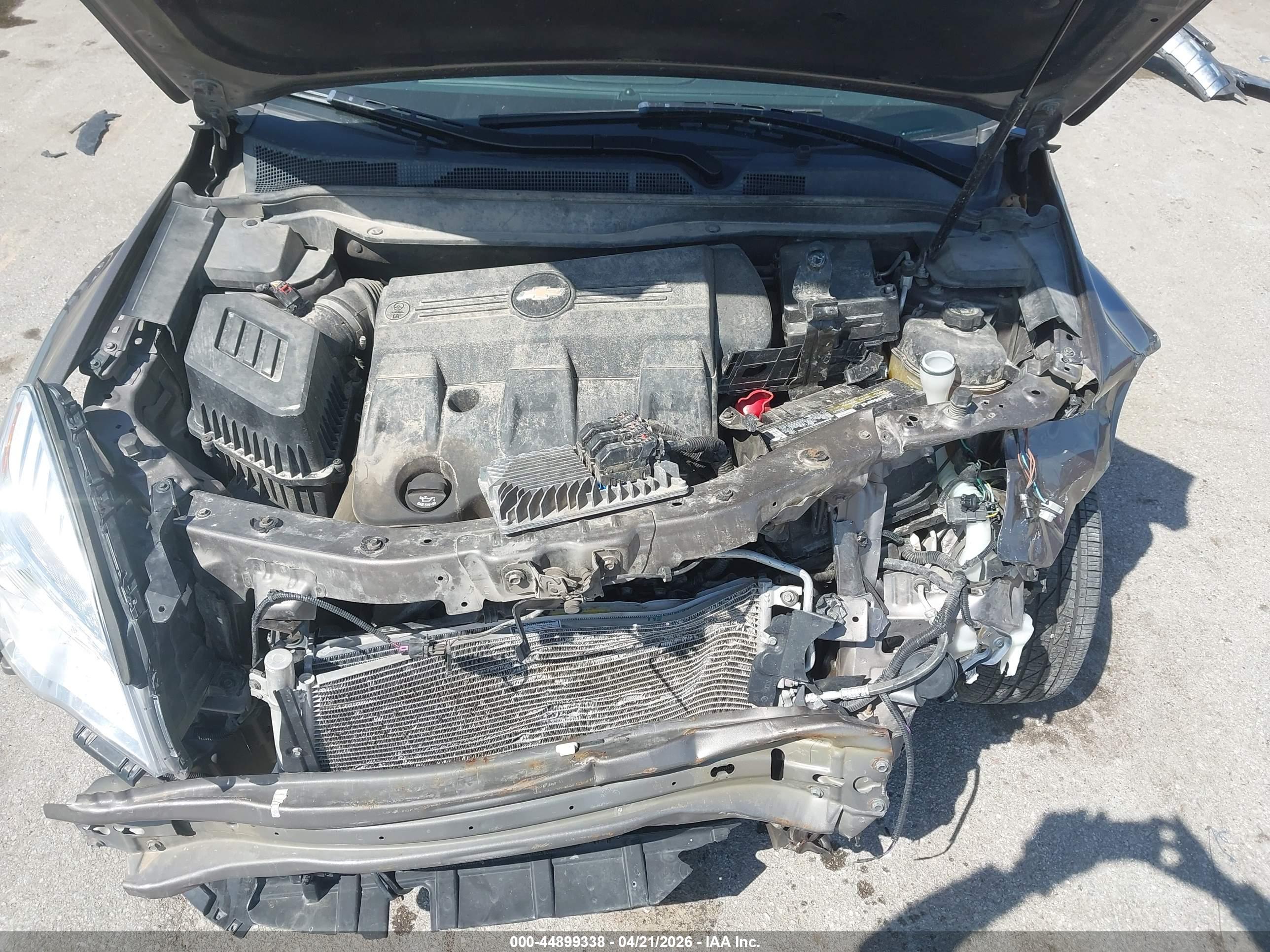 CHEVROLET EQUINOX image 10