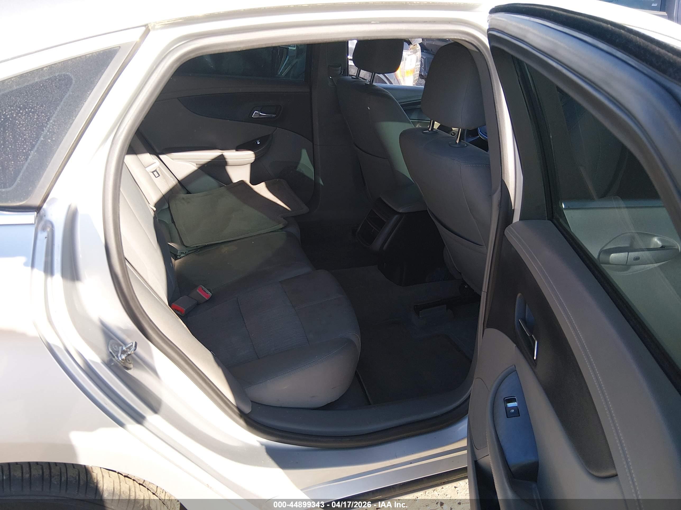 CHEVROLET IMPALA image 8