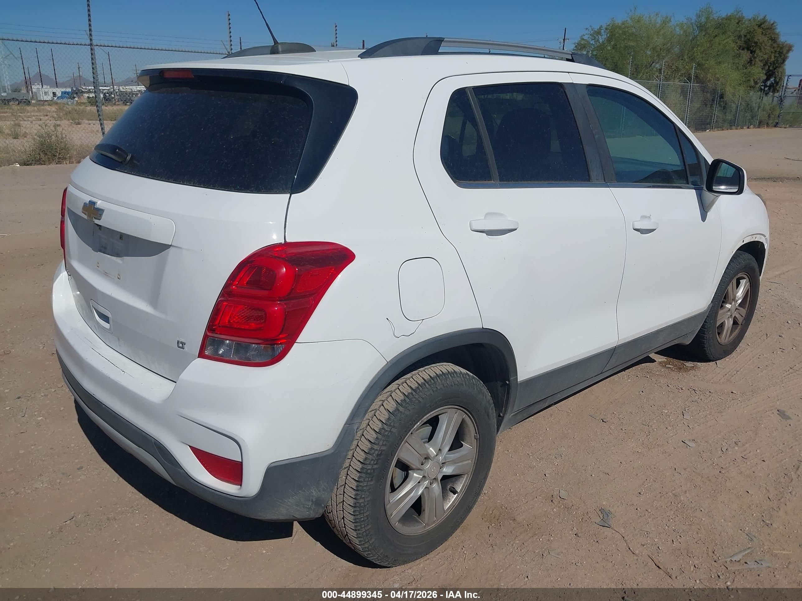 CHEVROLET TRAX image 4