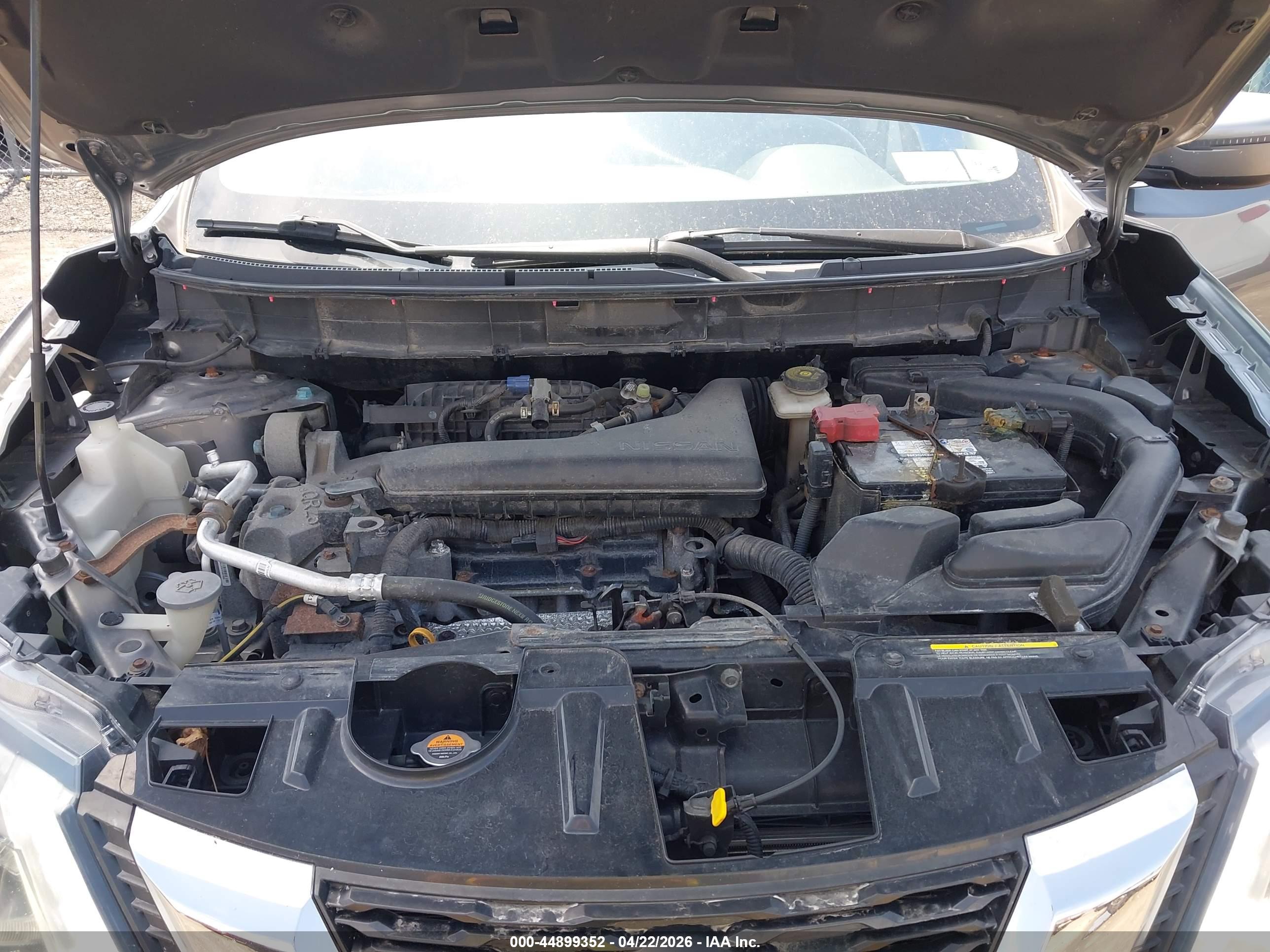 NISSAN ROGUE image 10