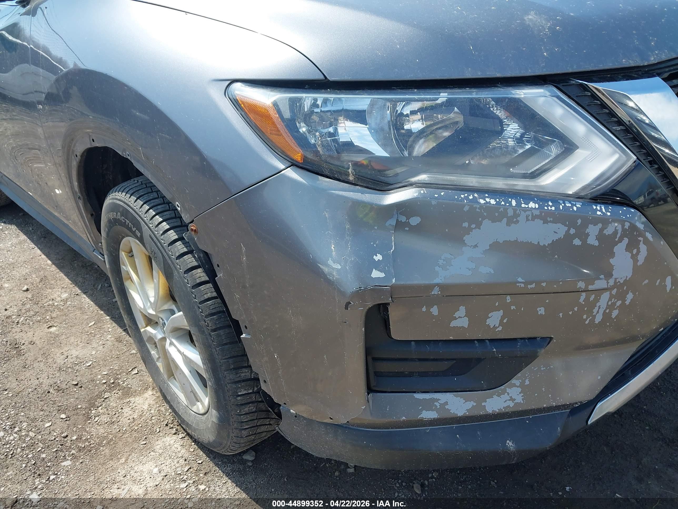 NISSAN ROGUE image 6