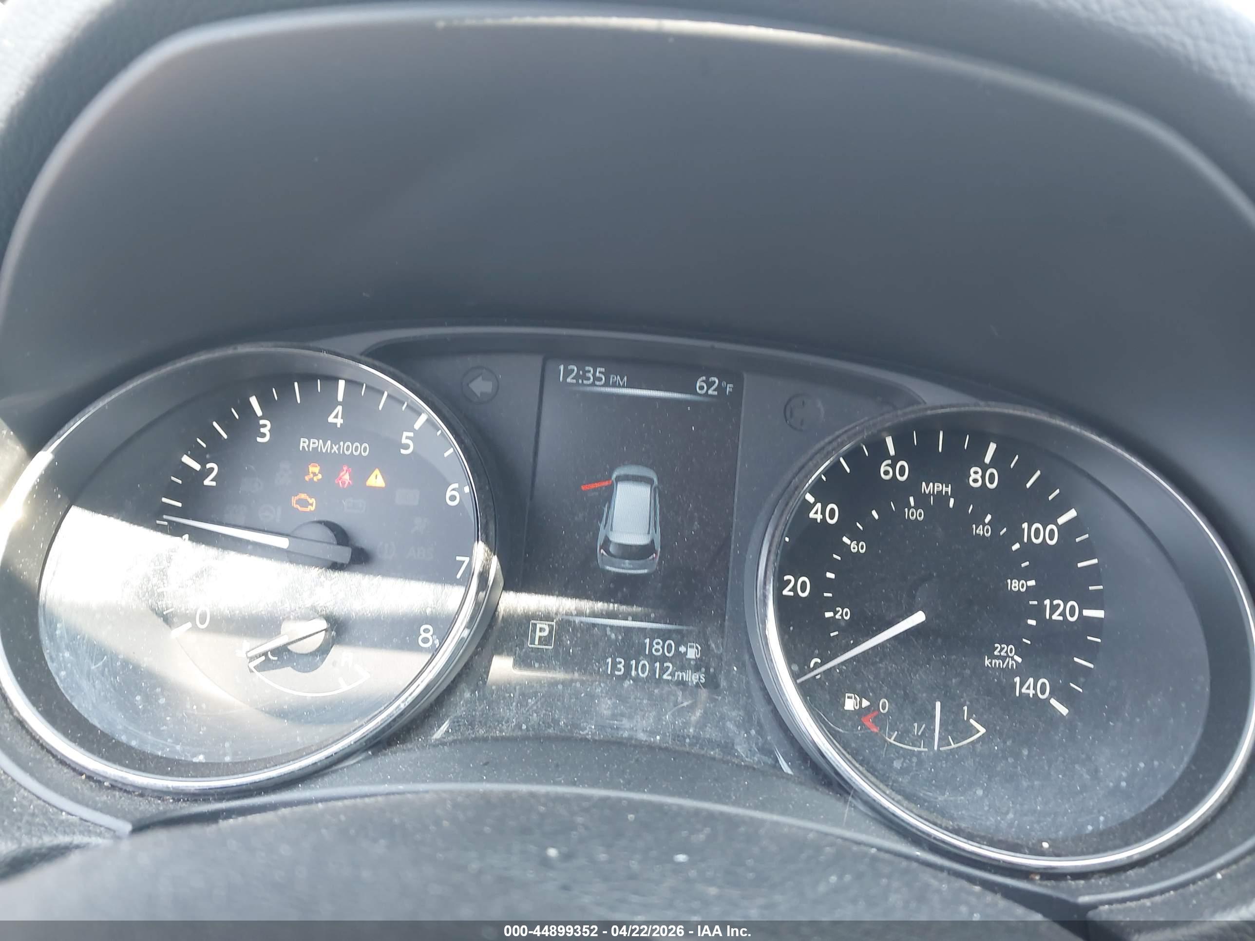 NISSAN ROGUE image 7
