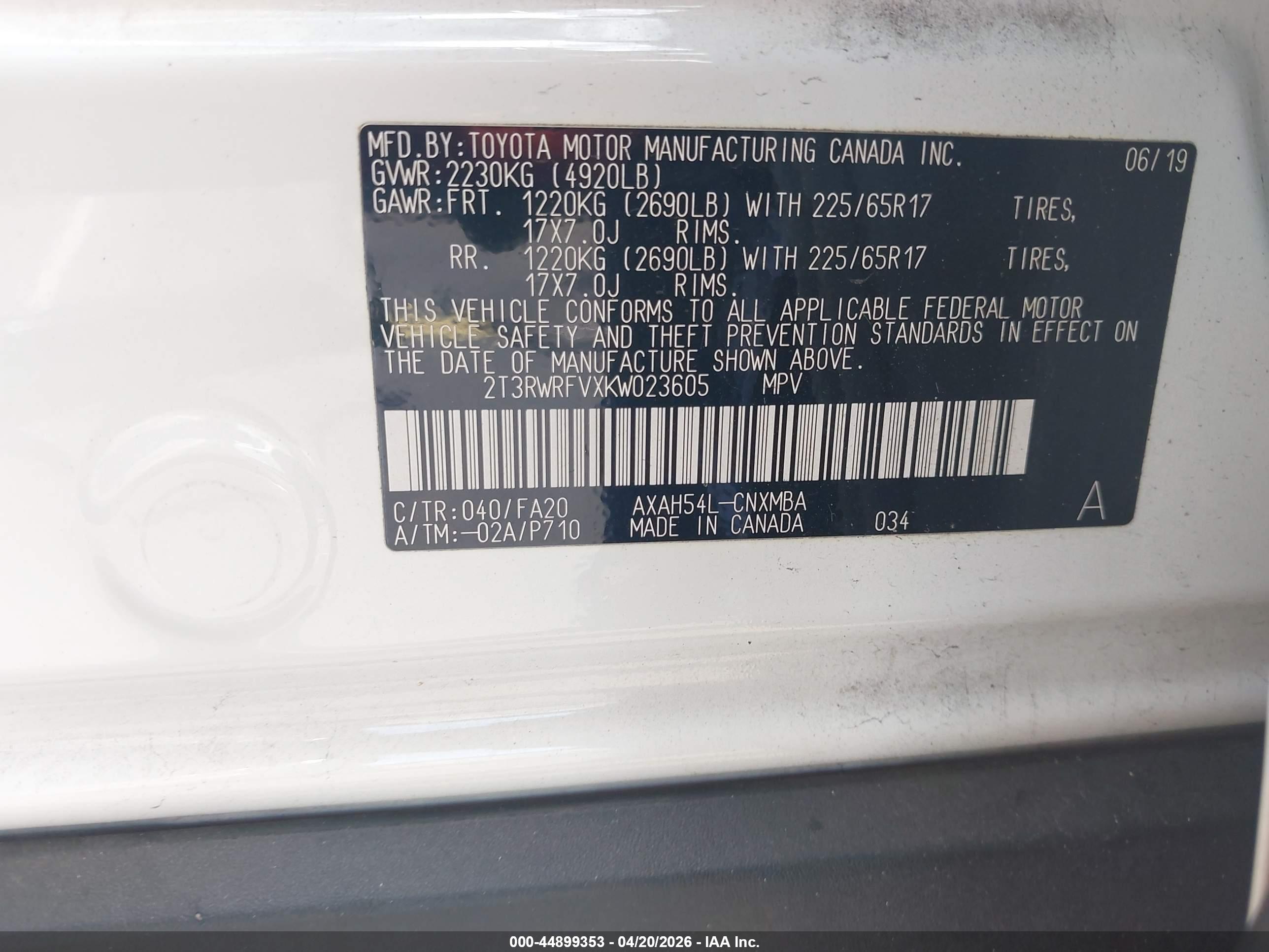 TOYOTA RAV4 image 9