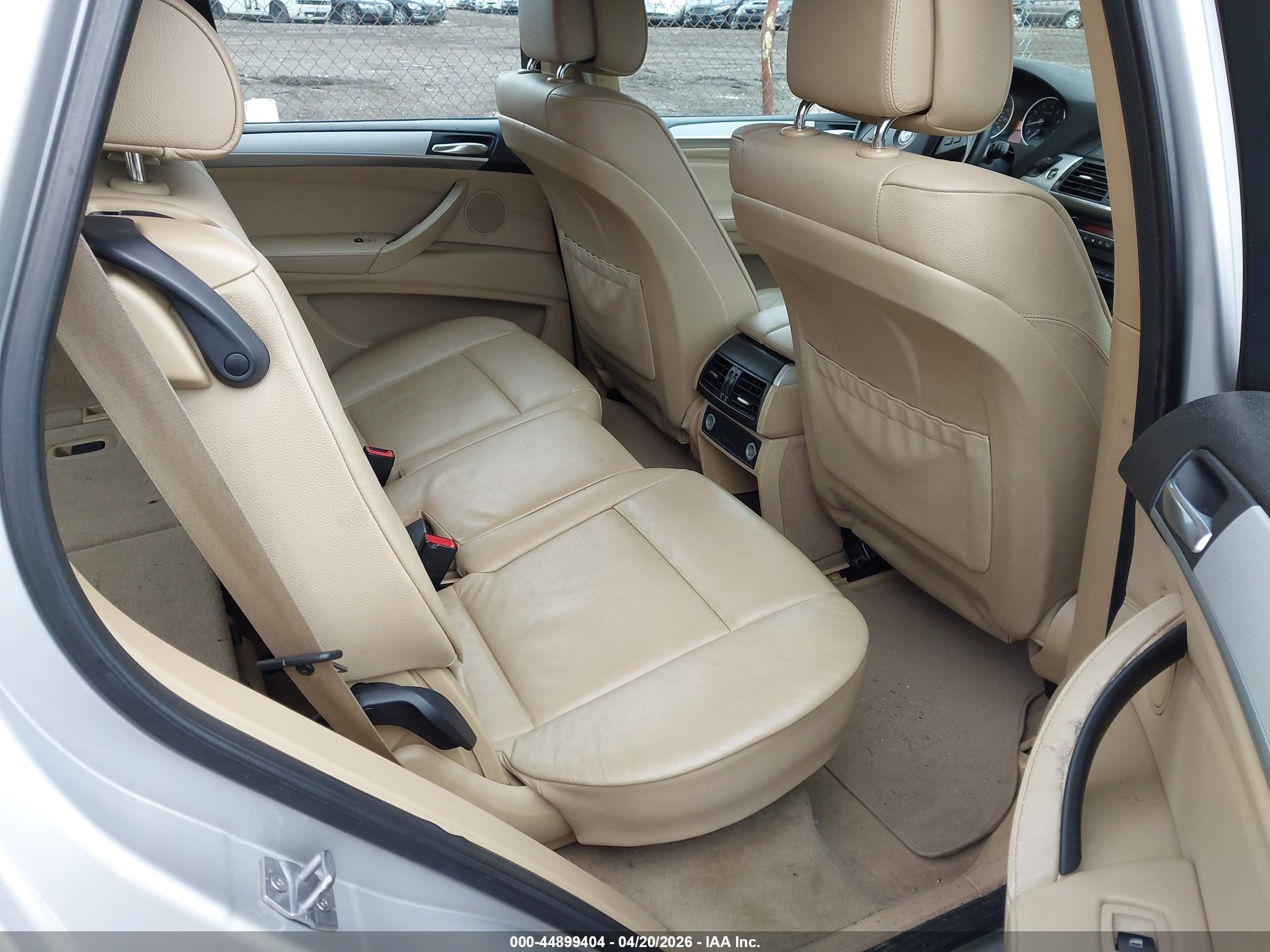 BMW X5 image 8
