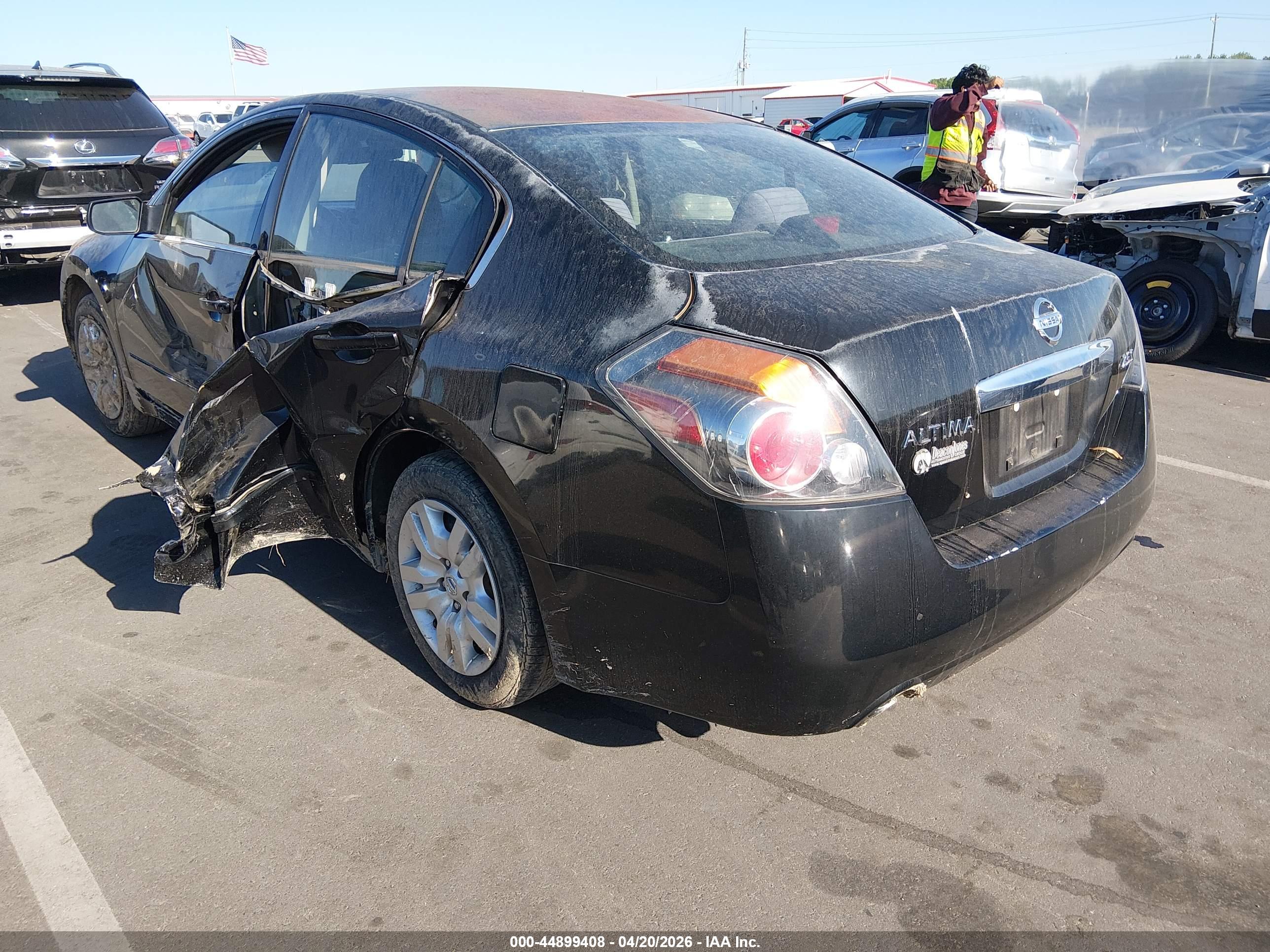 NISSAN ALTIMA image 3