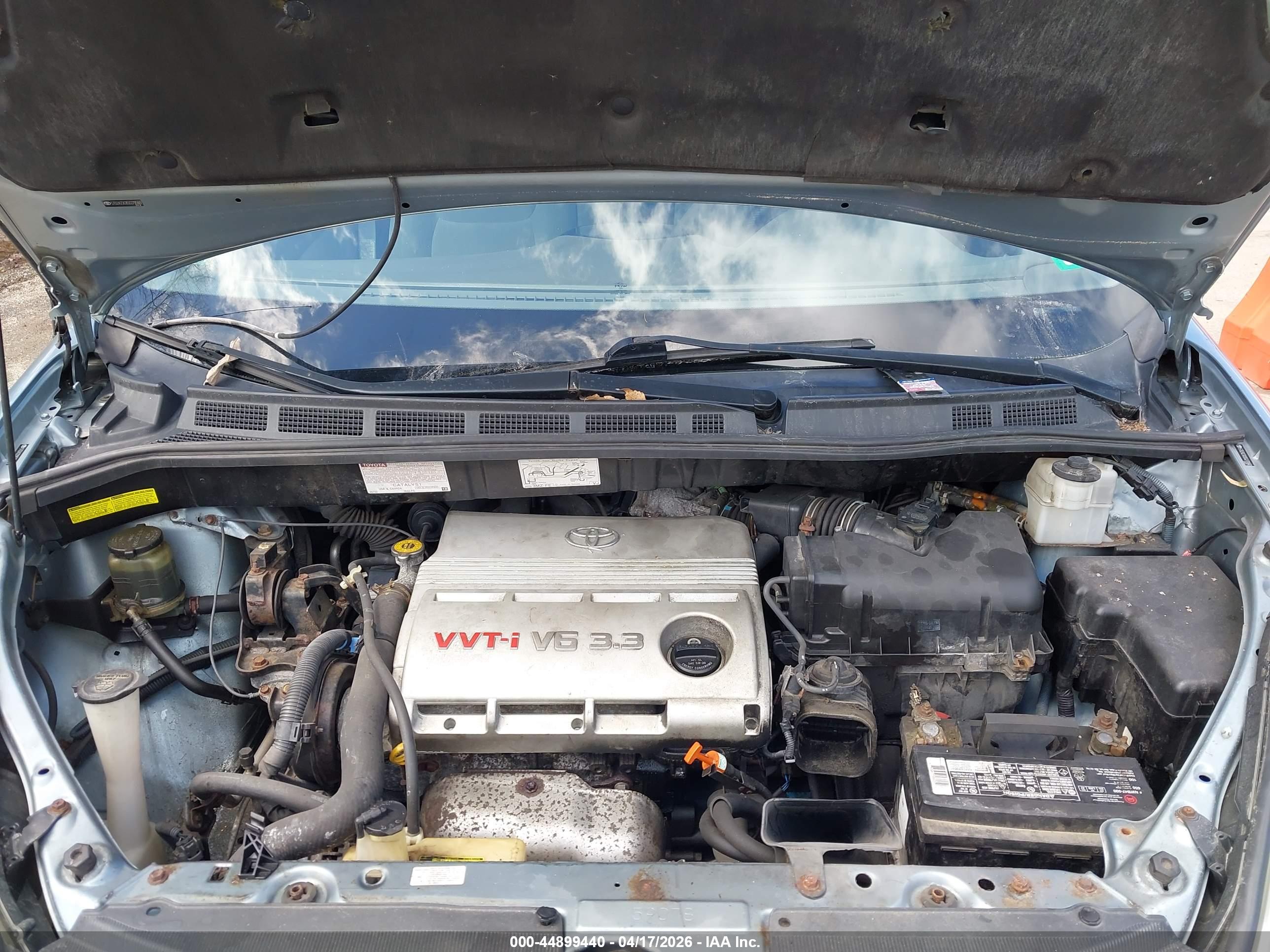 TOYOTA SIENNA image 10