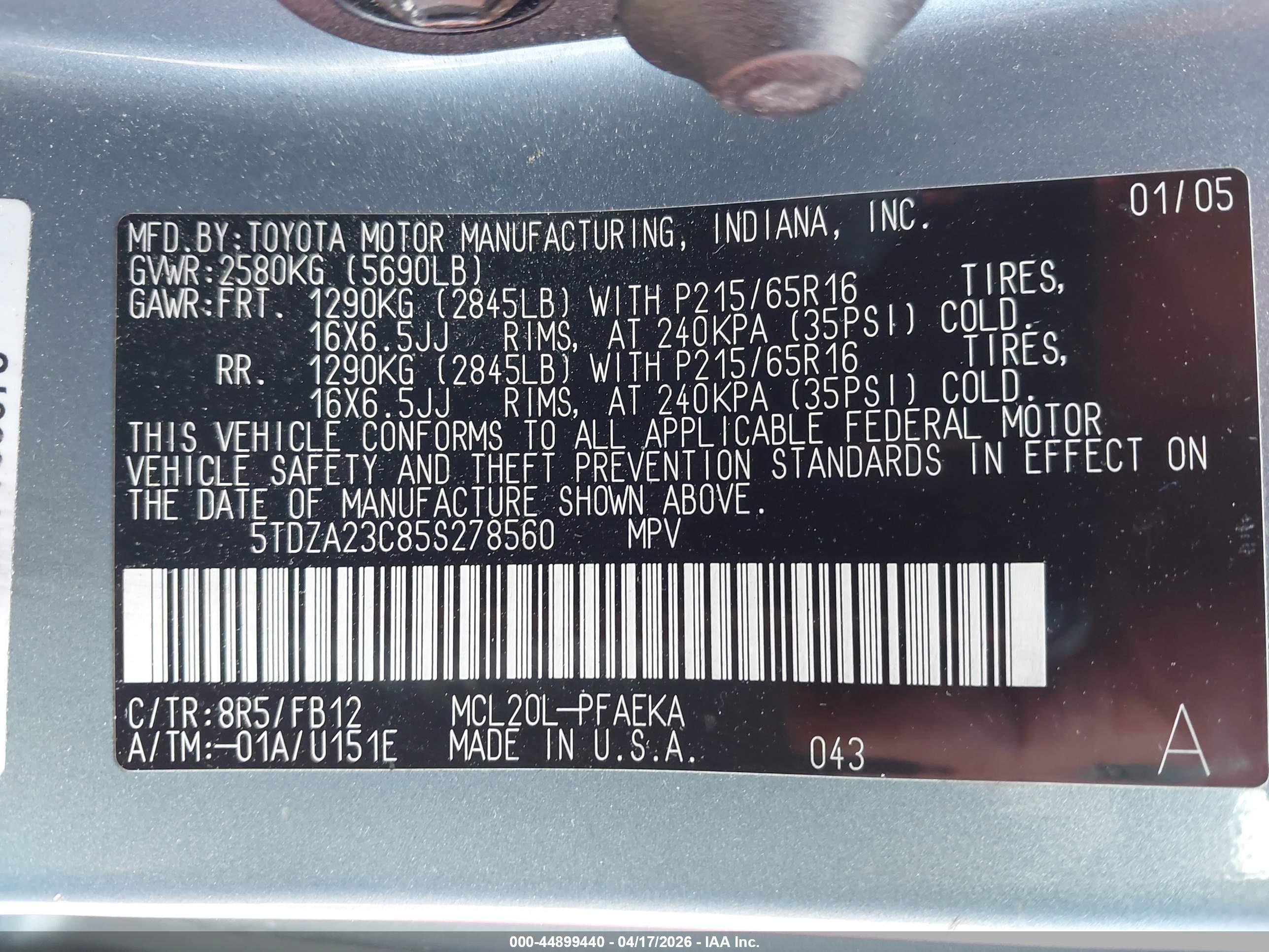 TOYOTA SIENNA image 9