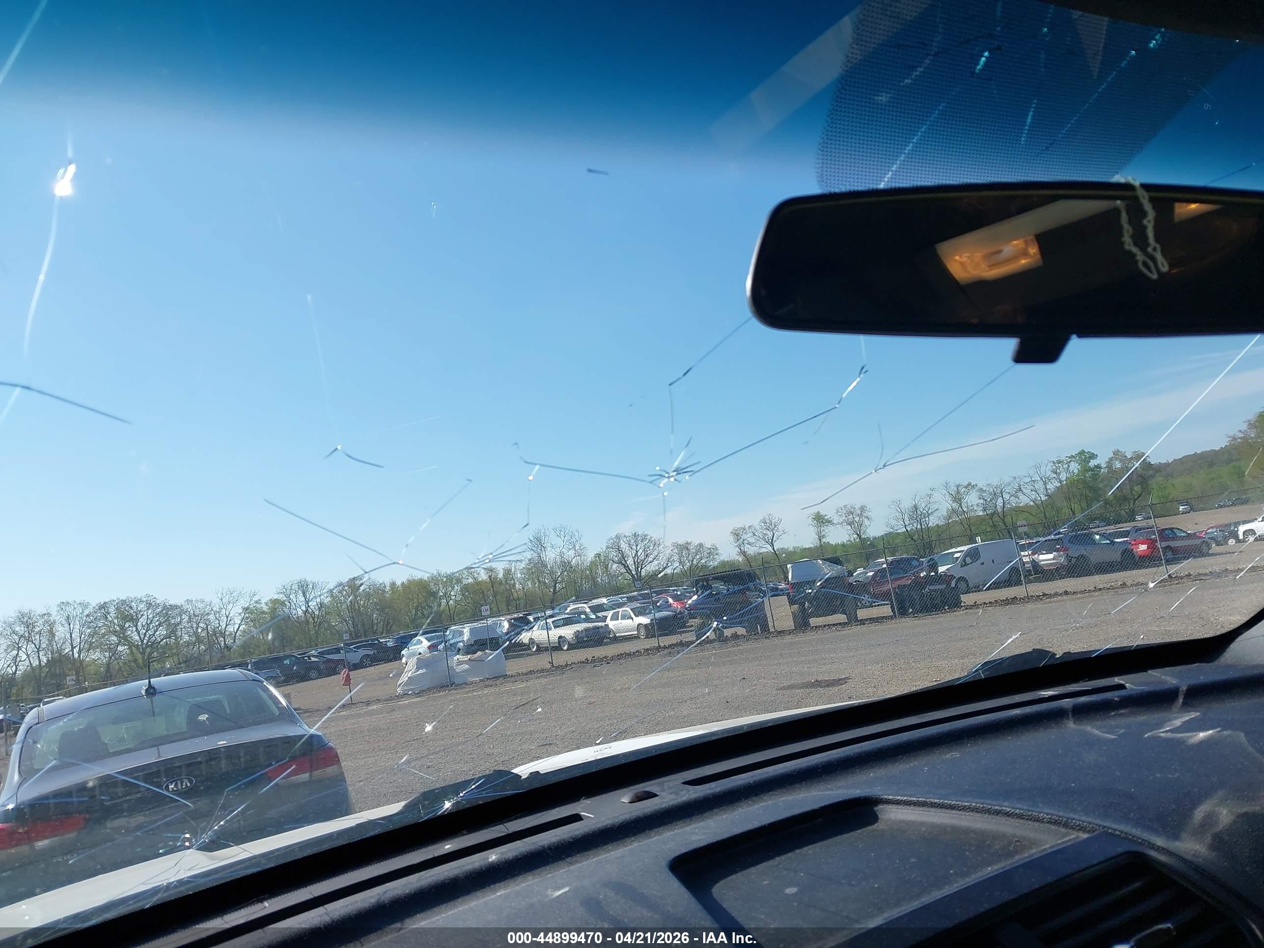 FORD EXPLORER image 6