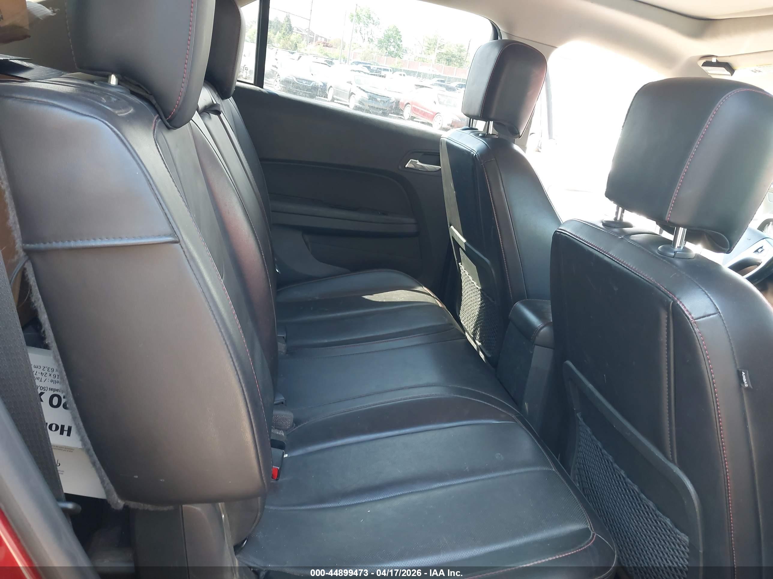 CHEVROLET EQUINOX image 8