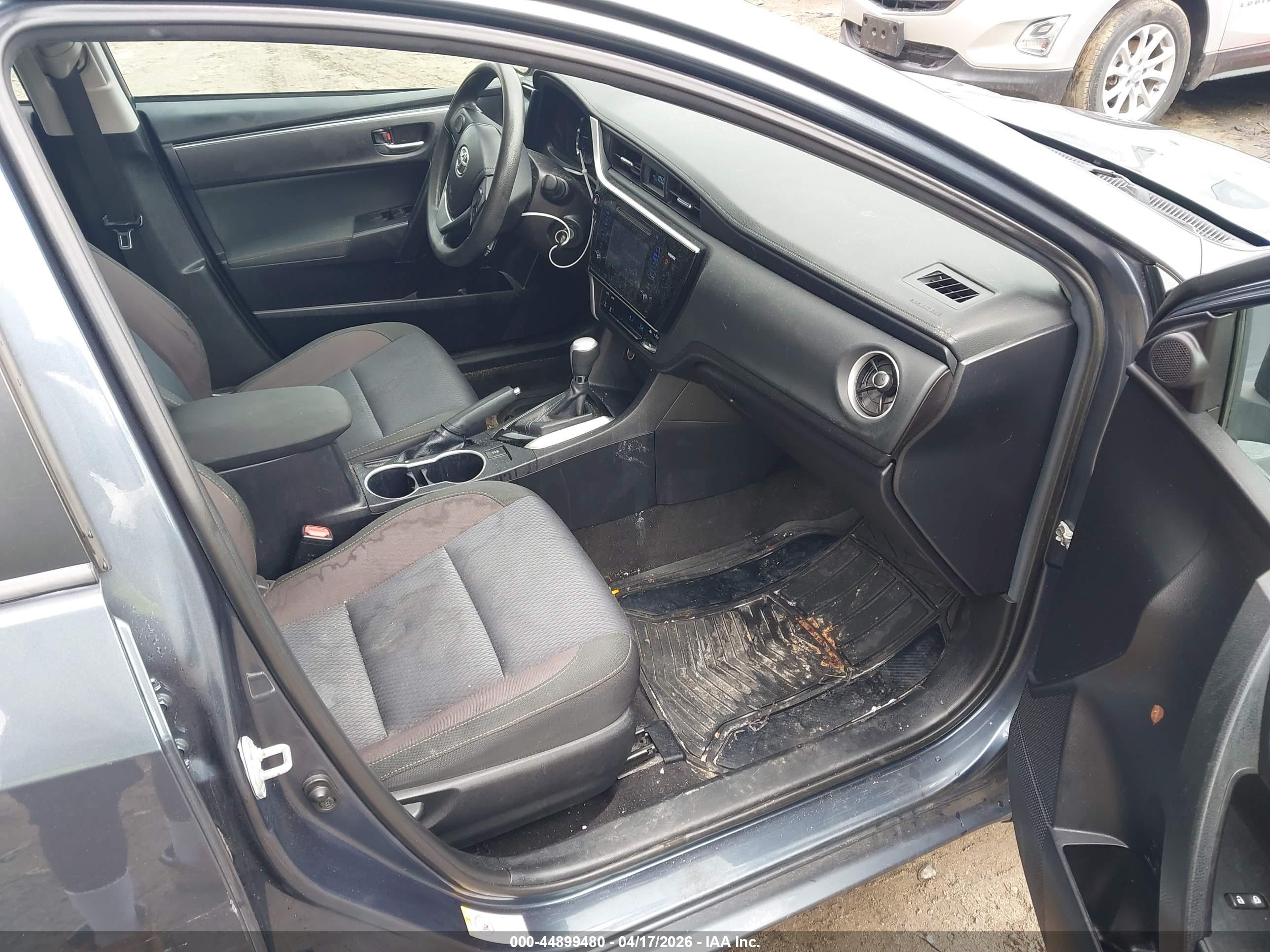 TOYOTA COROLLA image 5