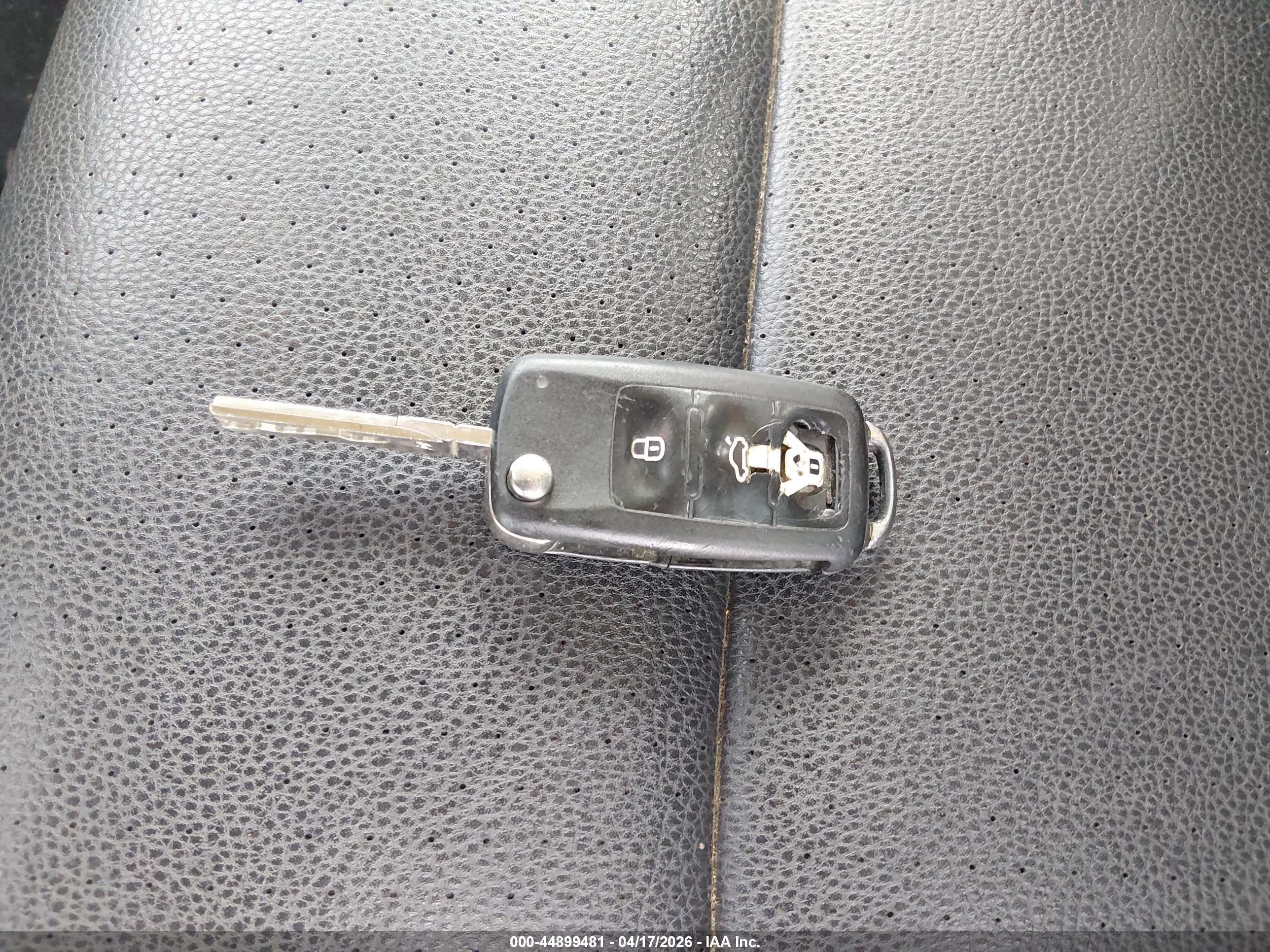 VOLKSWAGEN JETTA image 11