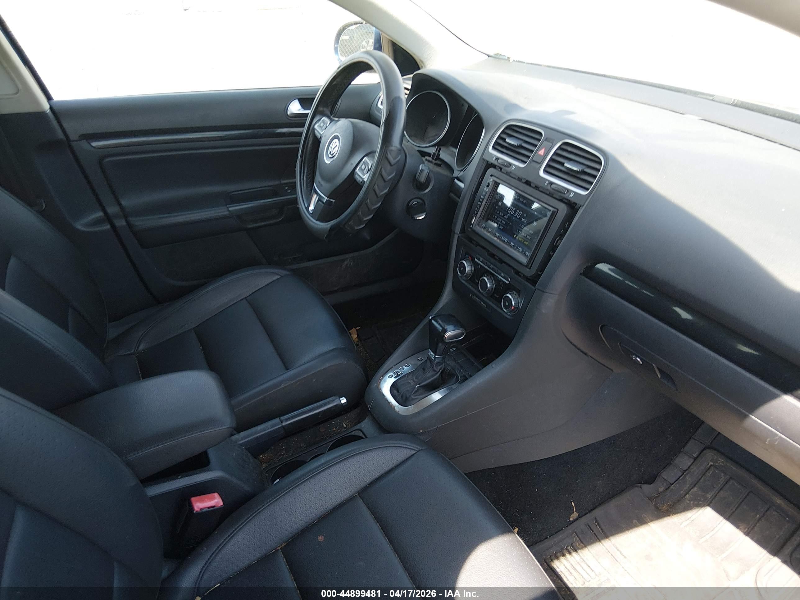VOLKSWAGEN JETTA image 5