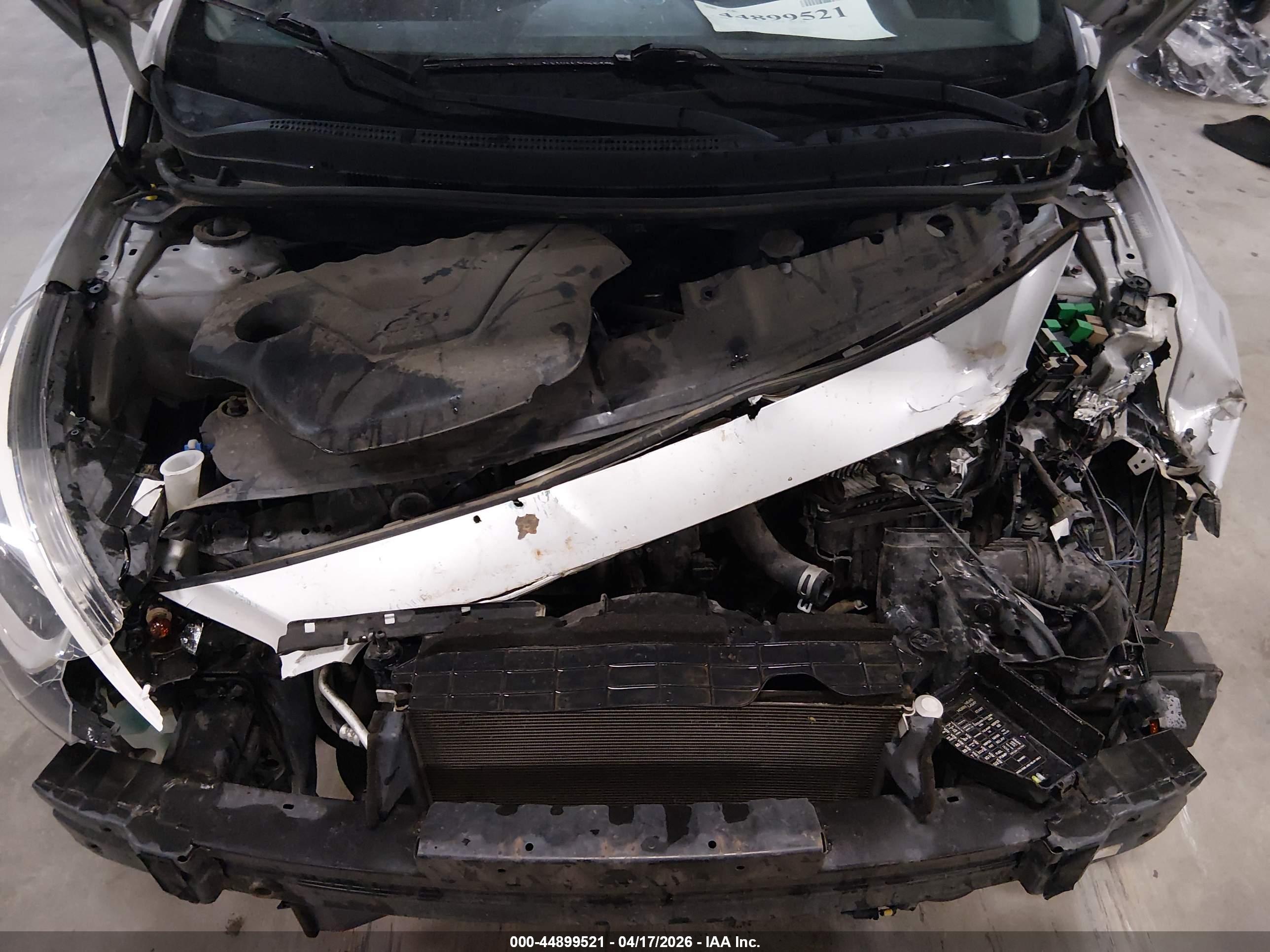 HYUNDAI ACCENT image 10