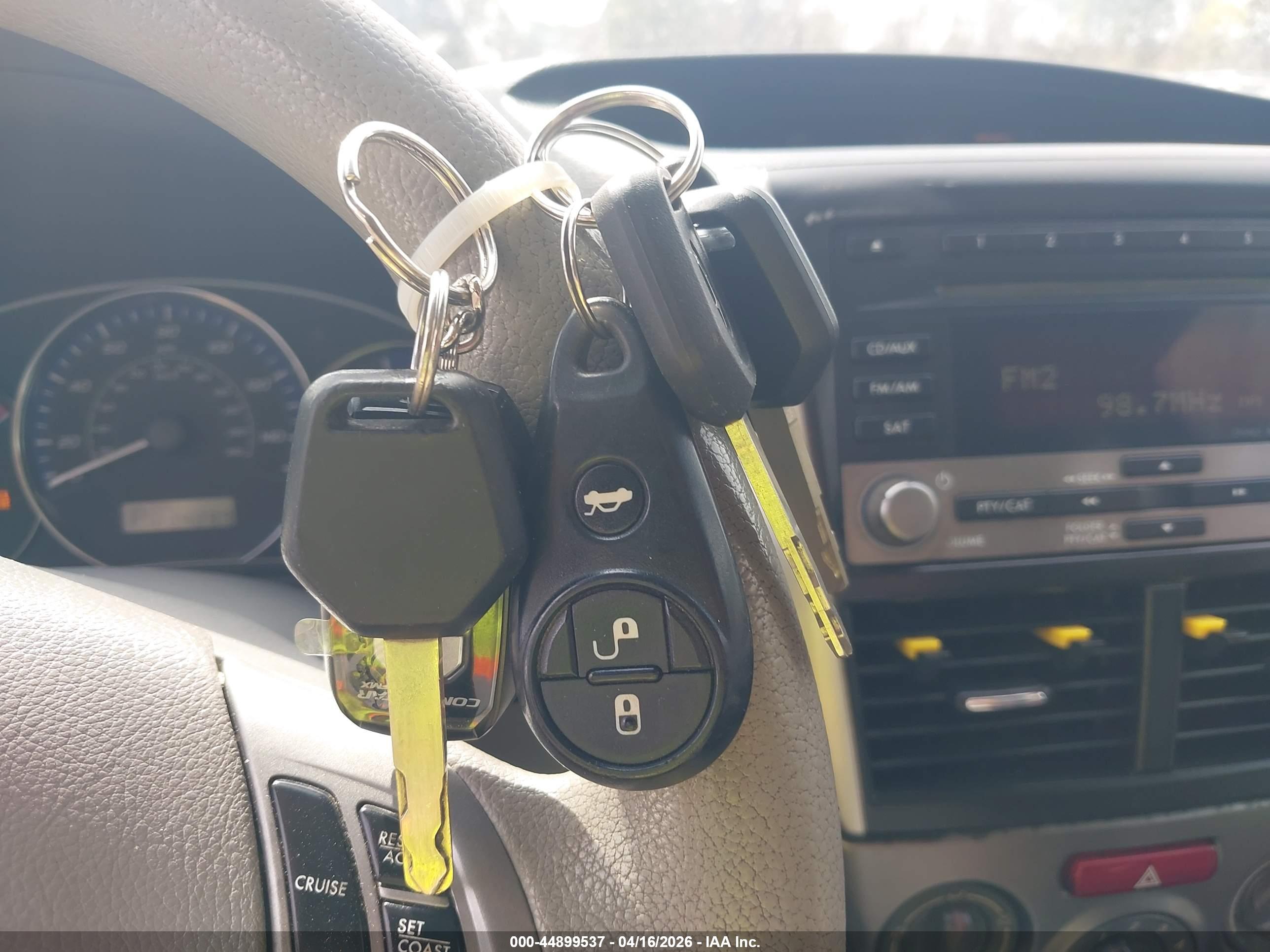 SUBARU FORESTER image 11