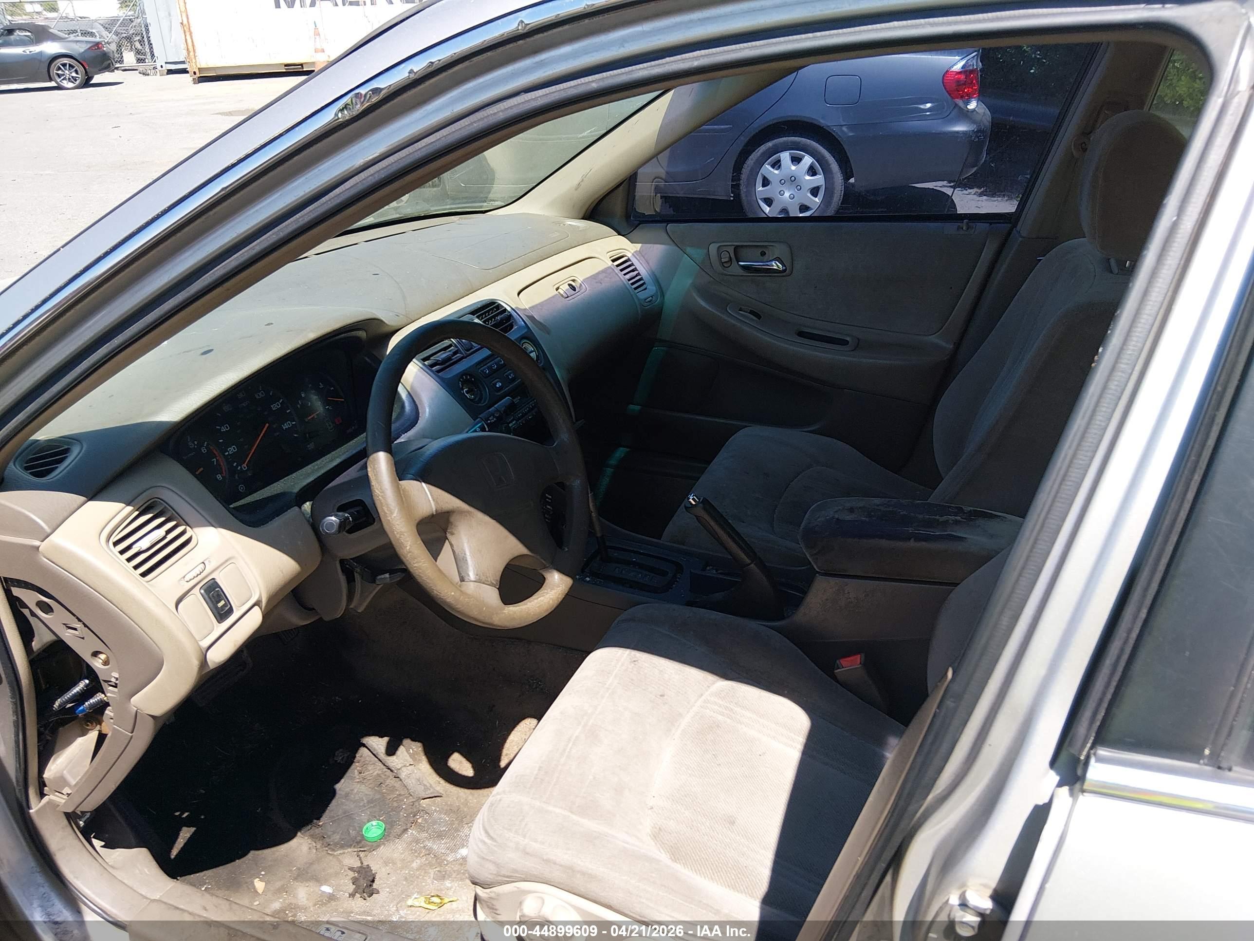 HONDA ACCORD image 5