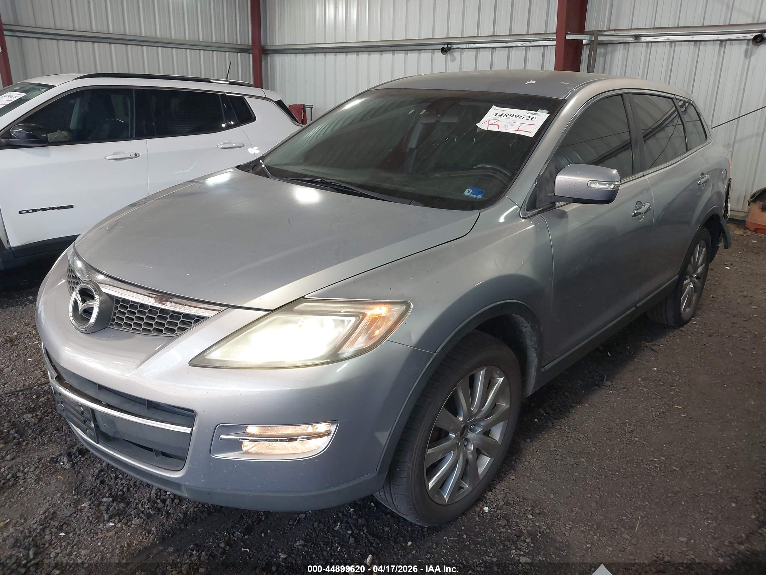 MAZDA CX-9 image 2