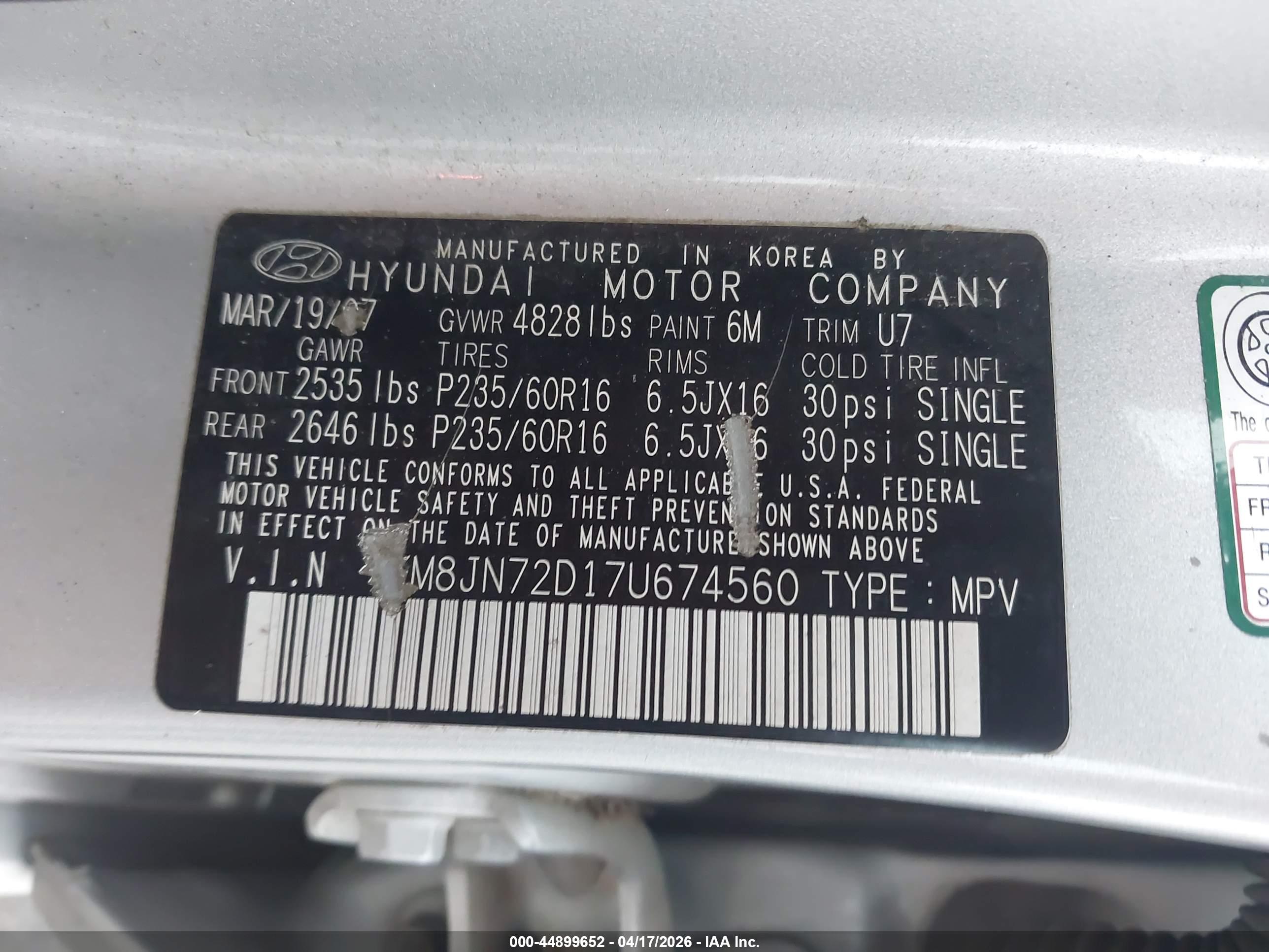 HYUNDAI TUCSON image 9