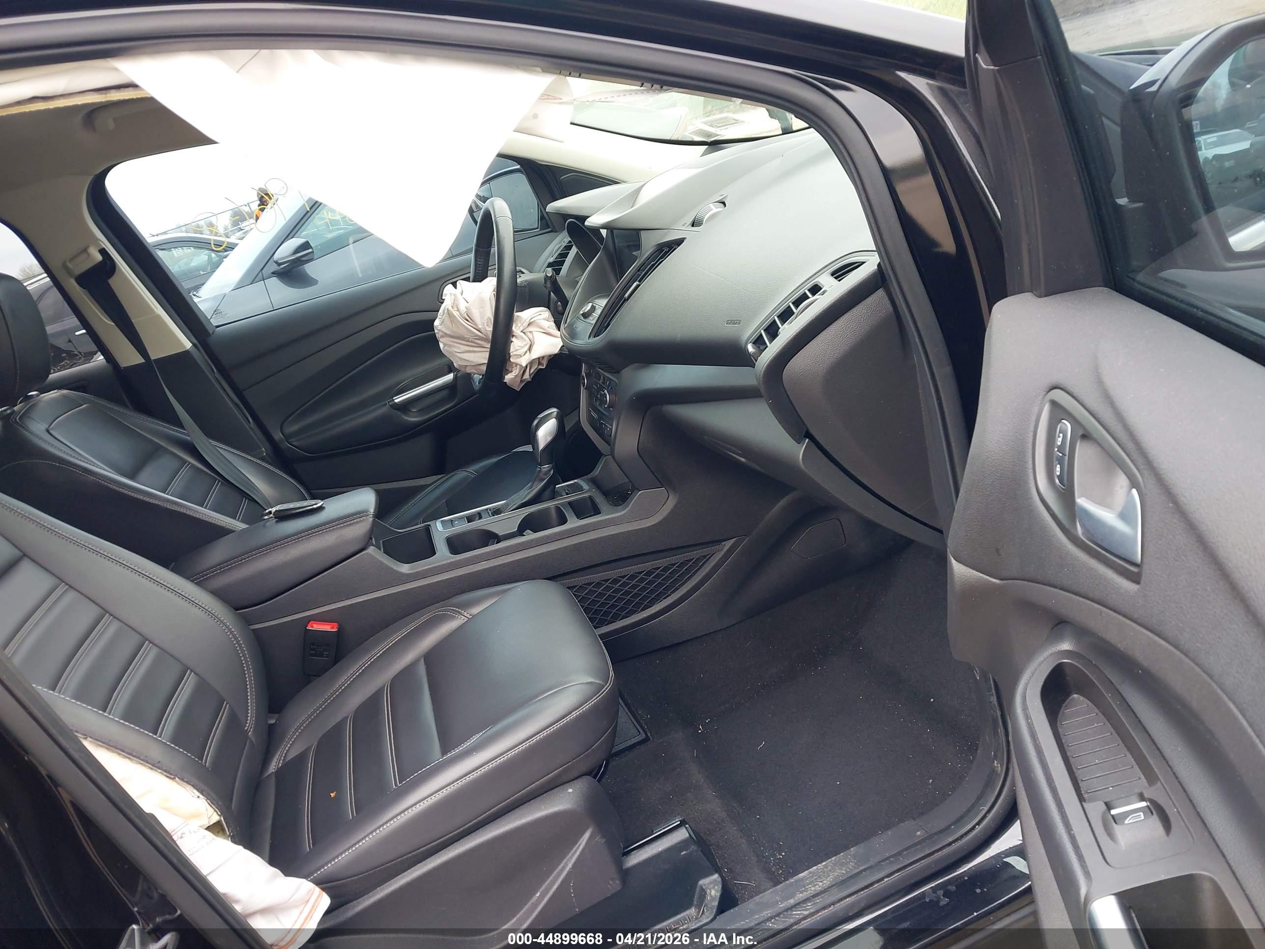 FORD ESCAPE image 5