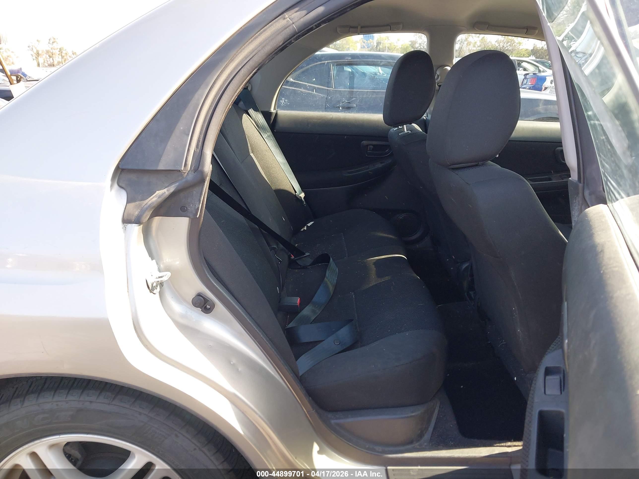 SUBARU IMPREZA image 8