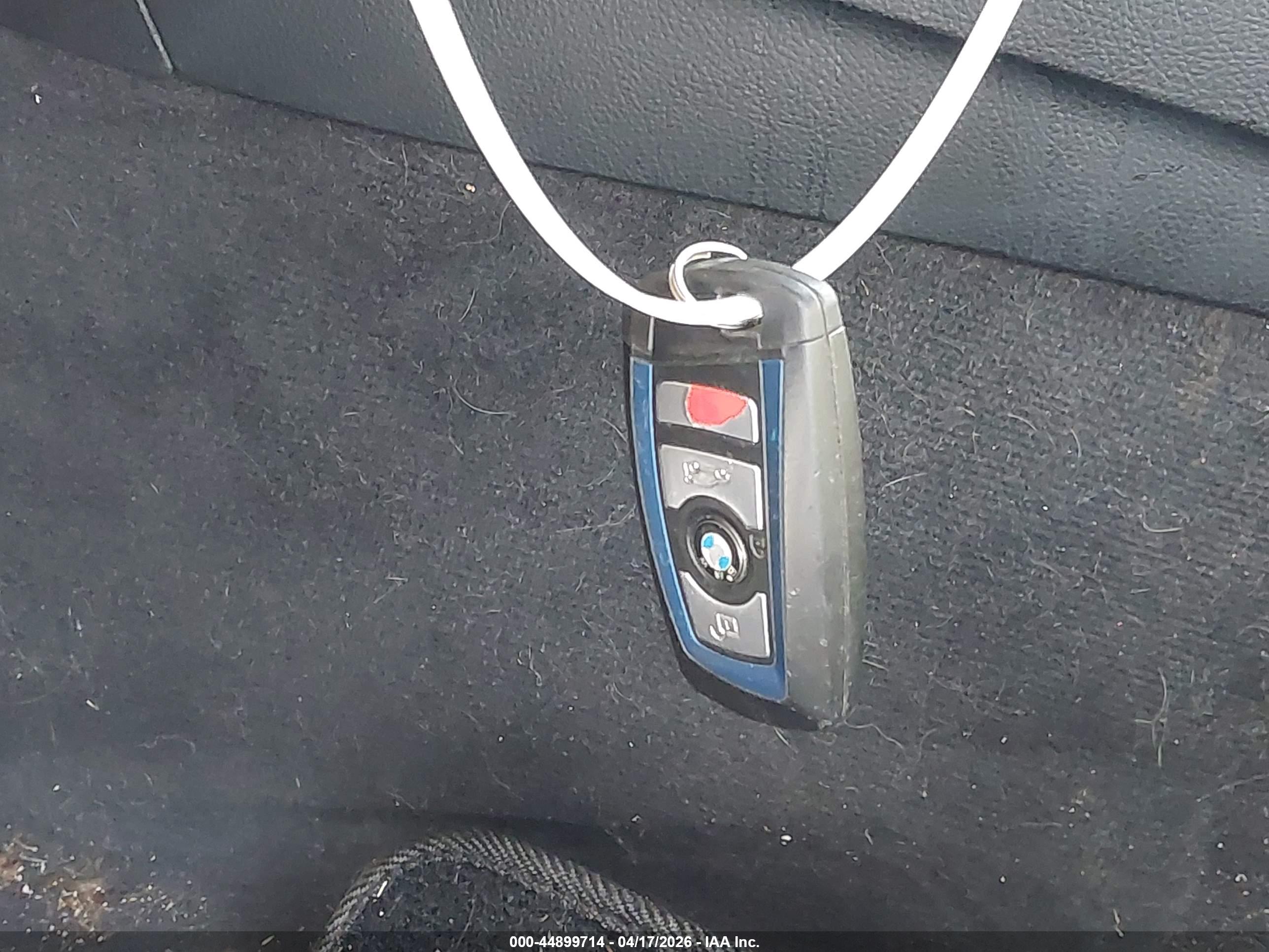 BMW 328I image 11