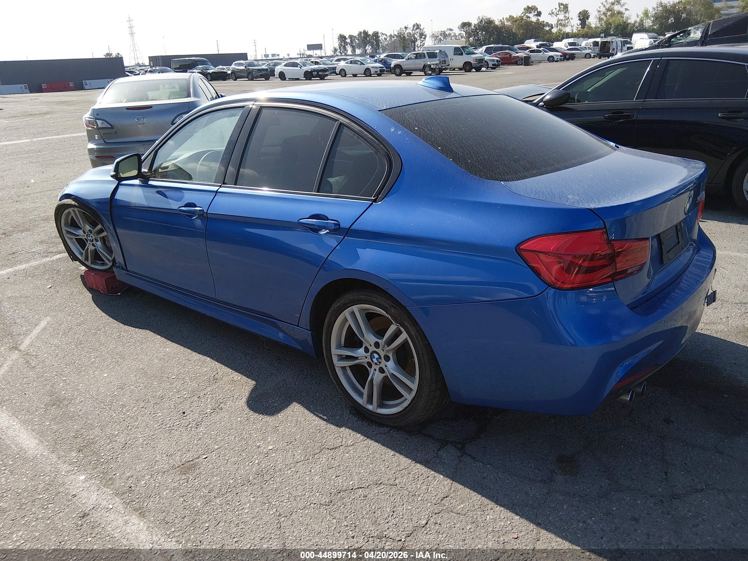 BMW 328I image 3