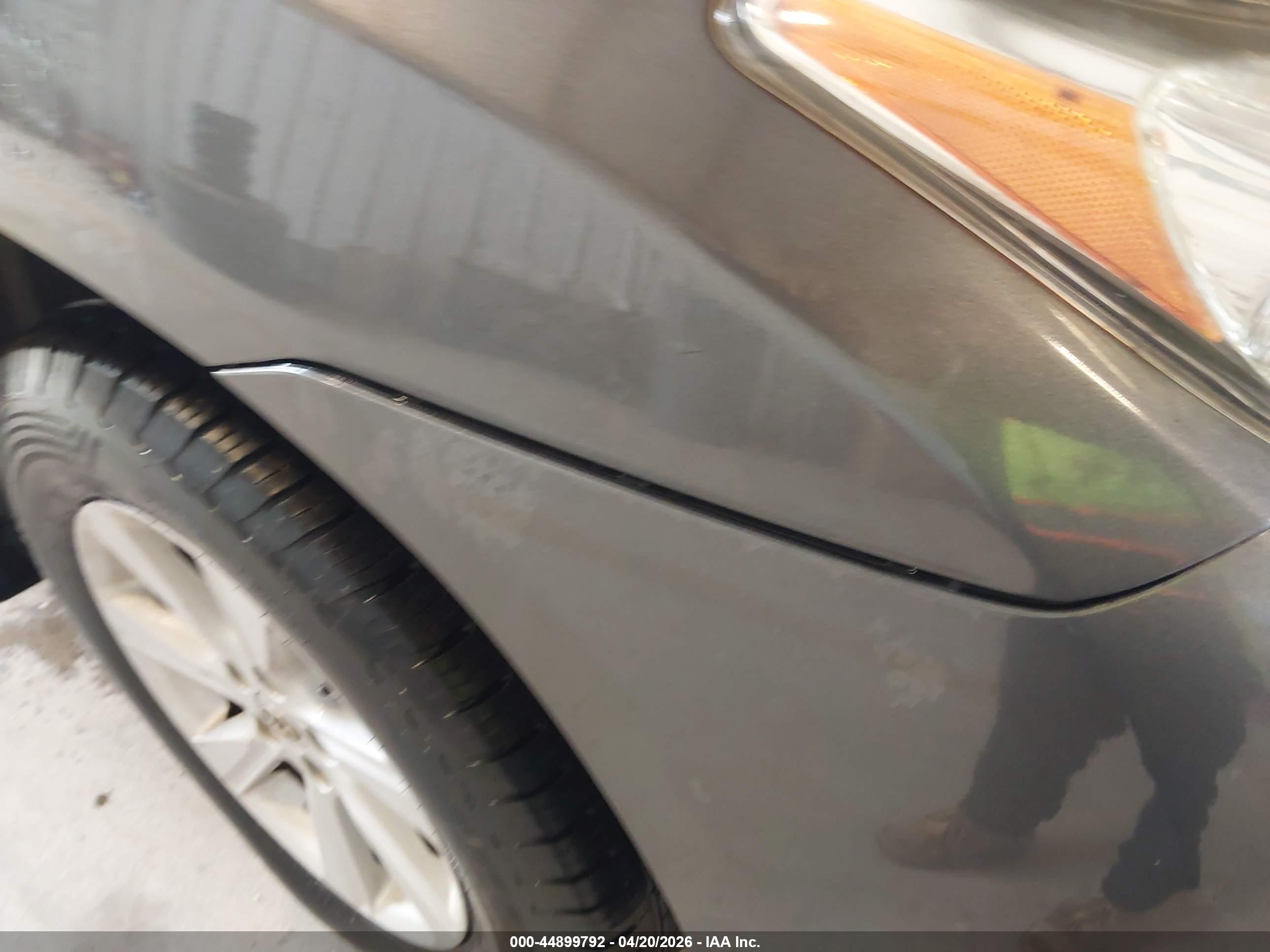 TOYOTA HIGHLANDER image 6