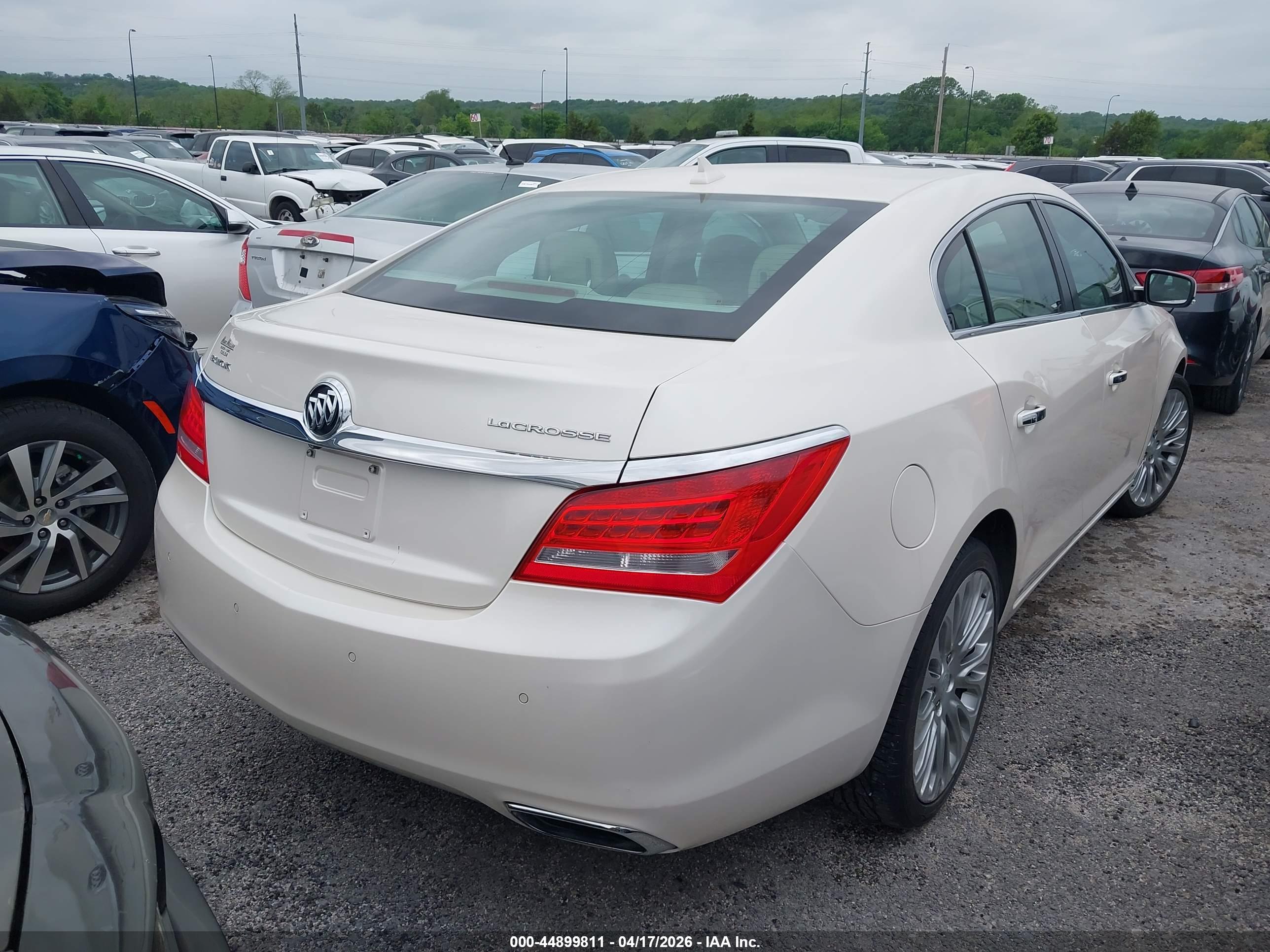 BUICK LACROSSE image 4