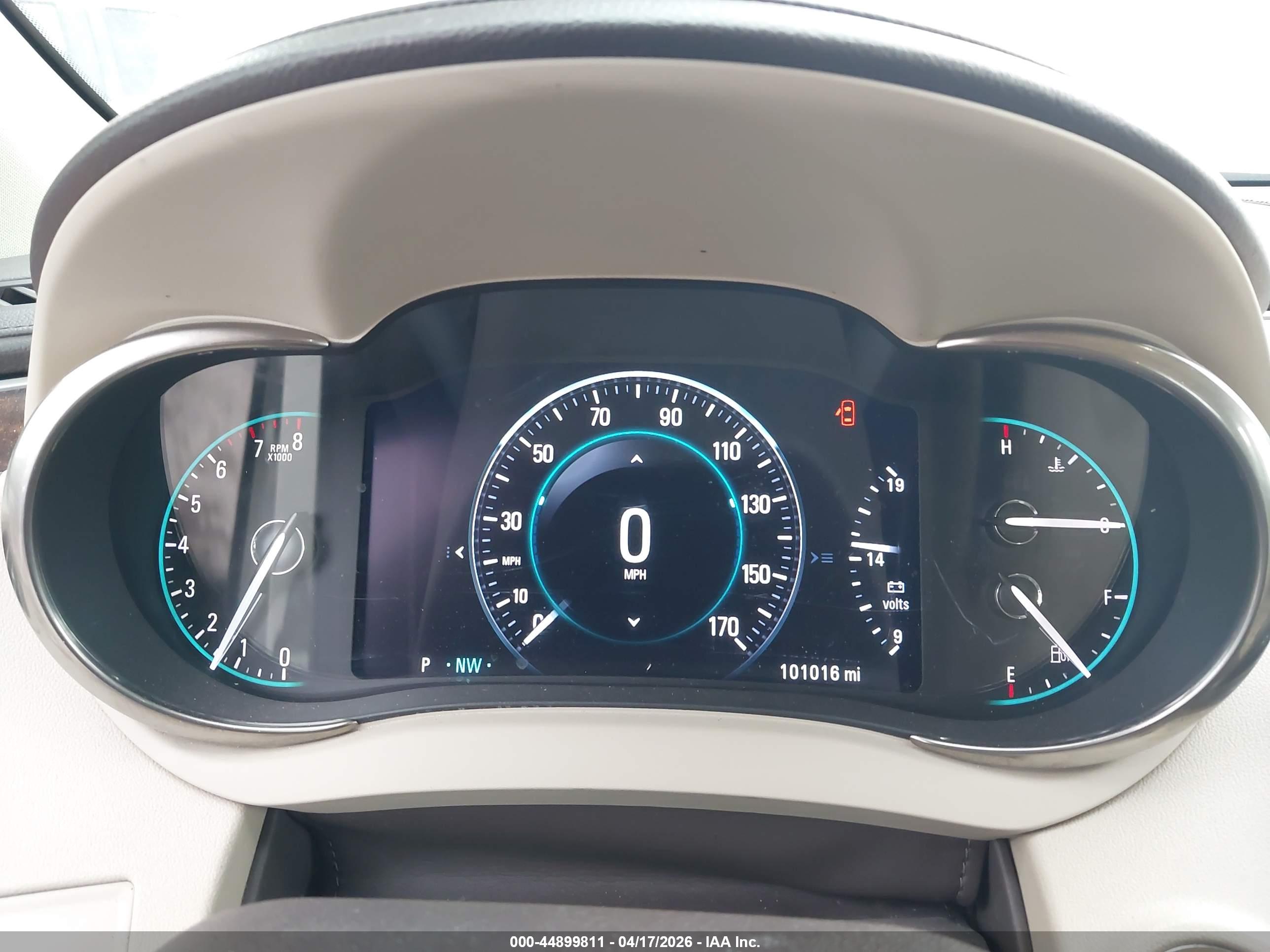 BUICK LACROSSE image 7
