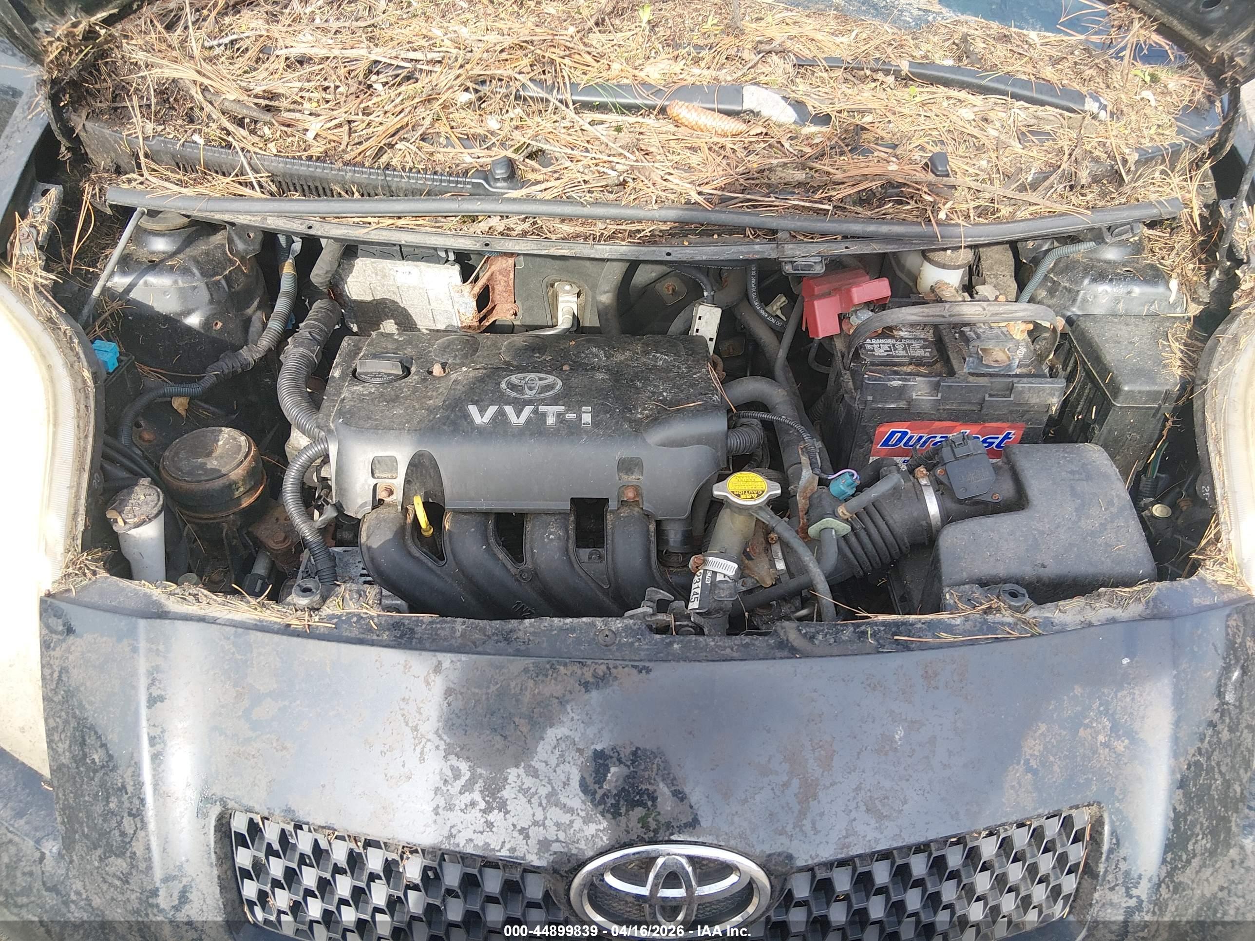 TOYOTA YARIS image 10