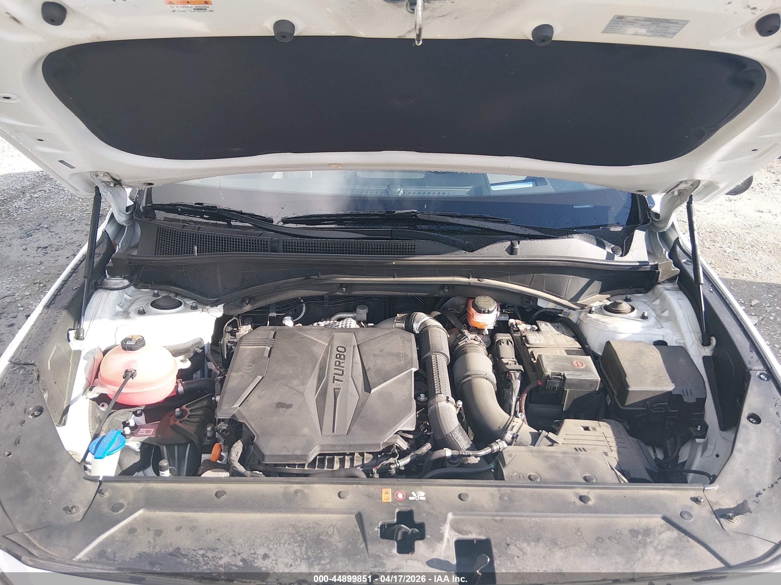 HYUNDAI SANTA image 10
