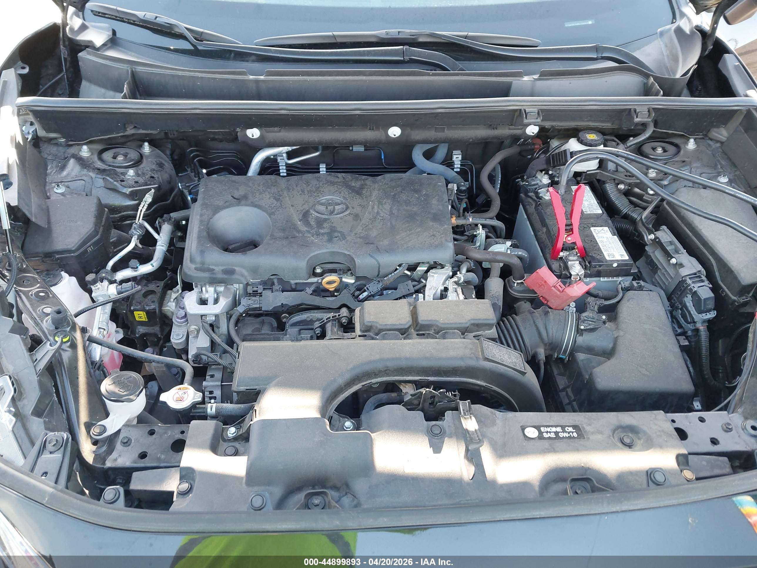 TOYOTA RAV4 image 10