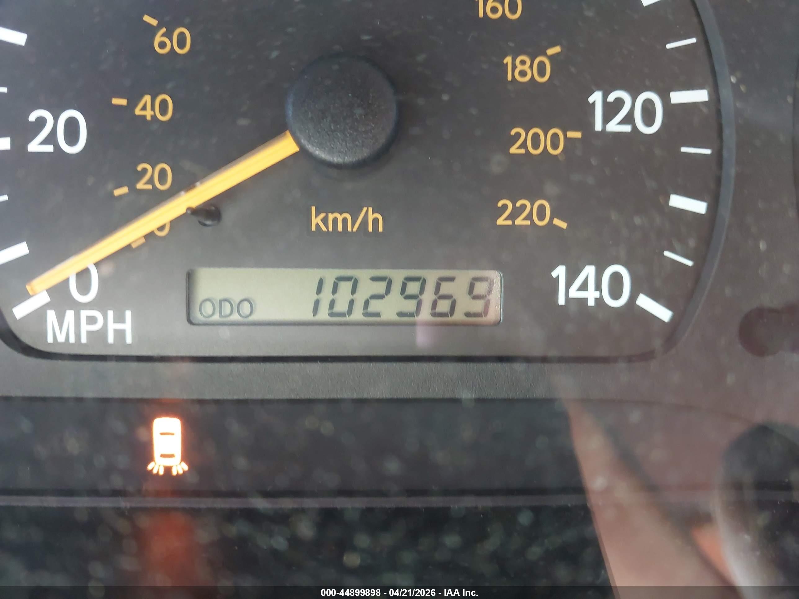 TOYOTA AVALON image 7