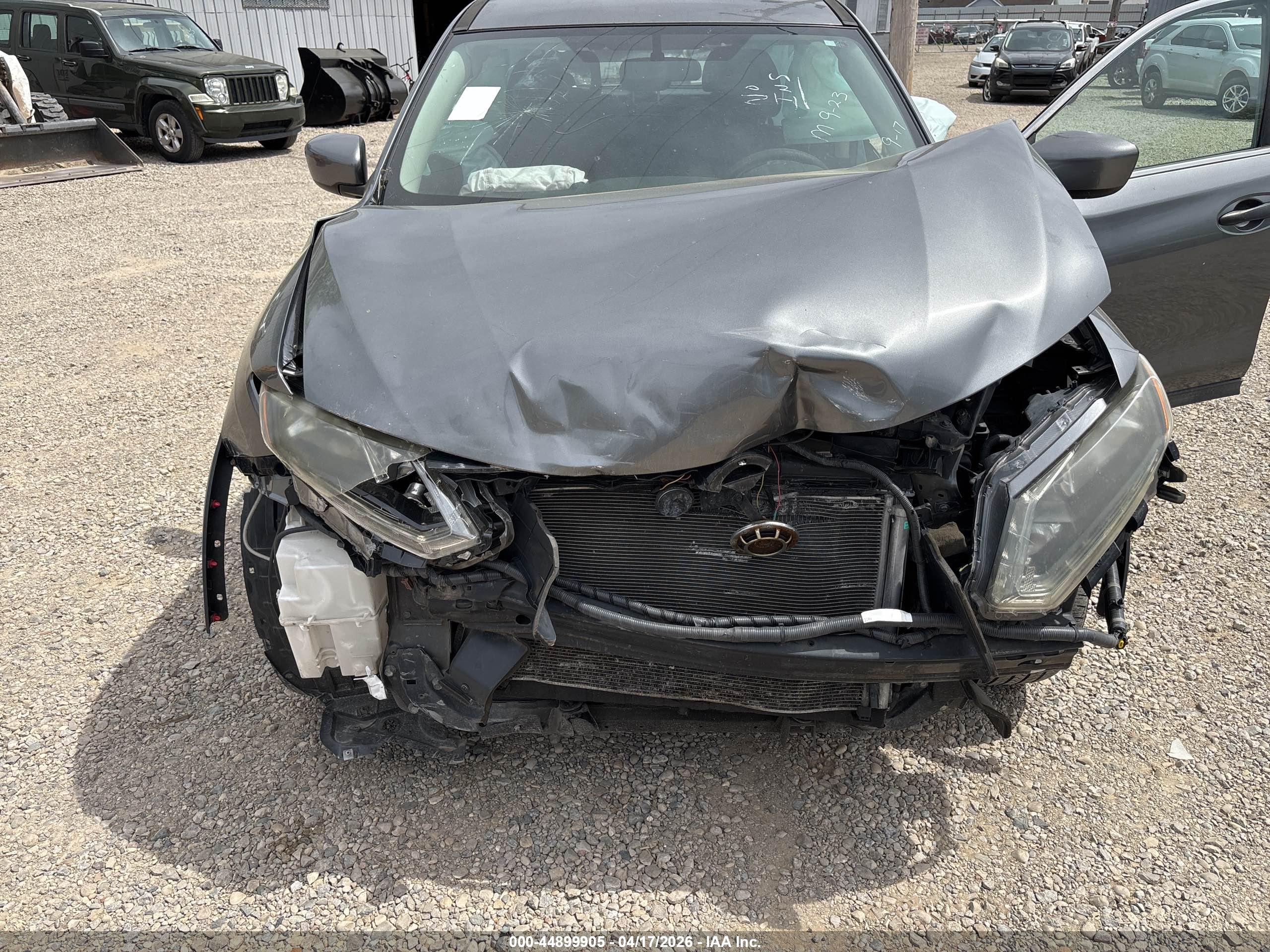 NISSAN ROGUE image 6