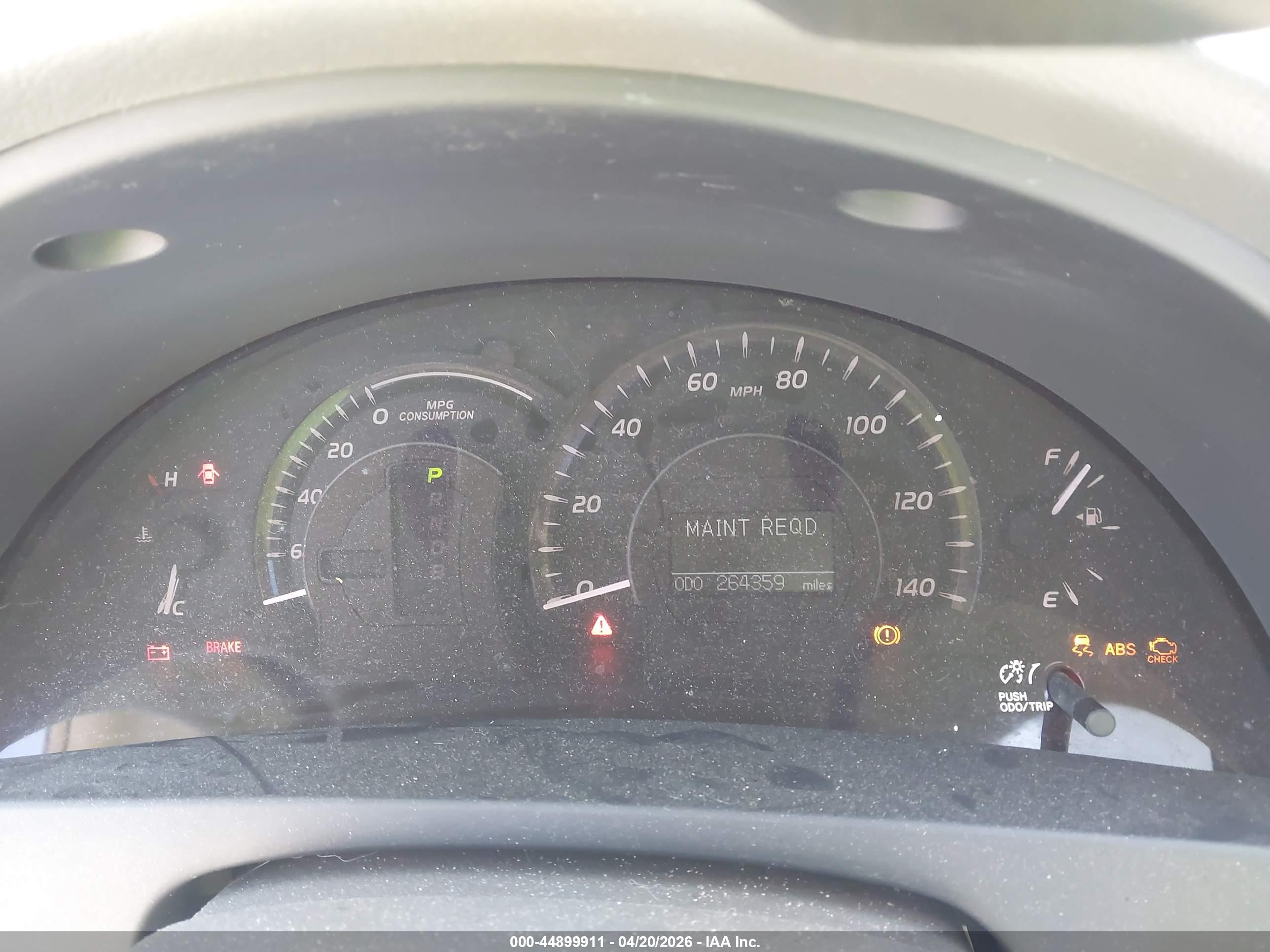 TOYOTA CAMRY image 7