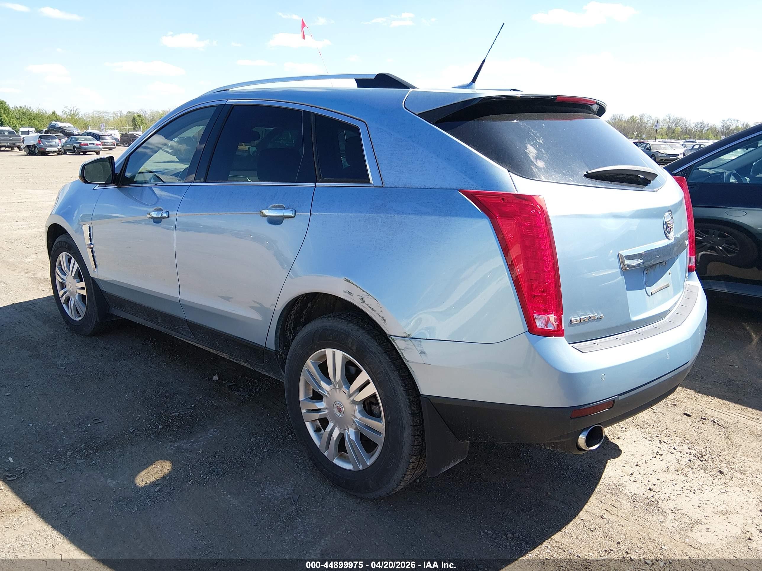 CADILLAC SRX image 3