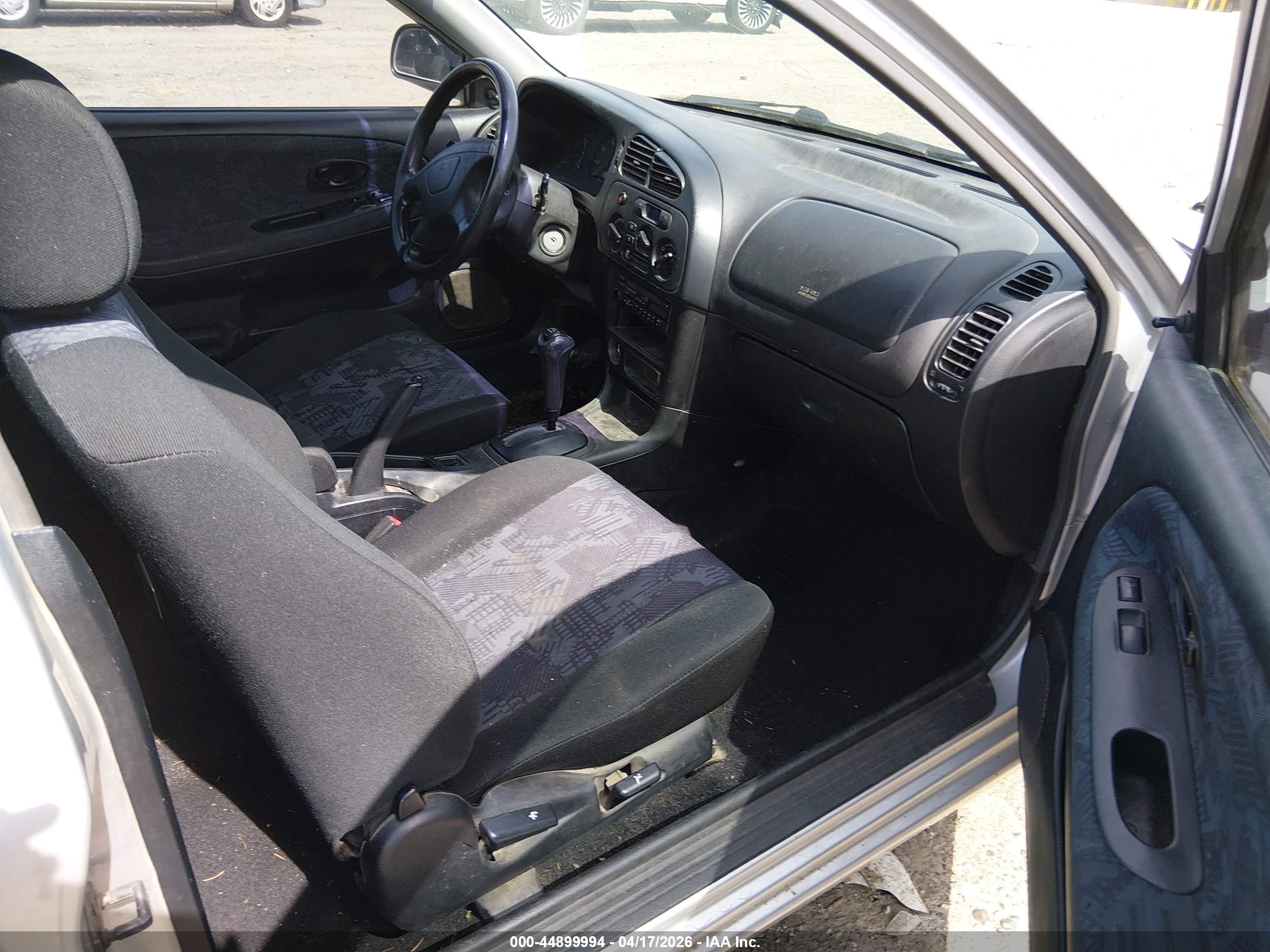 MITSUBISHI MIRAGE image 5