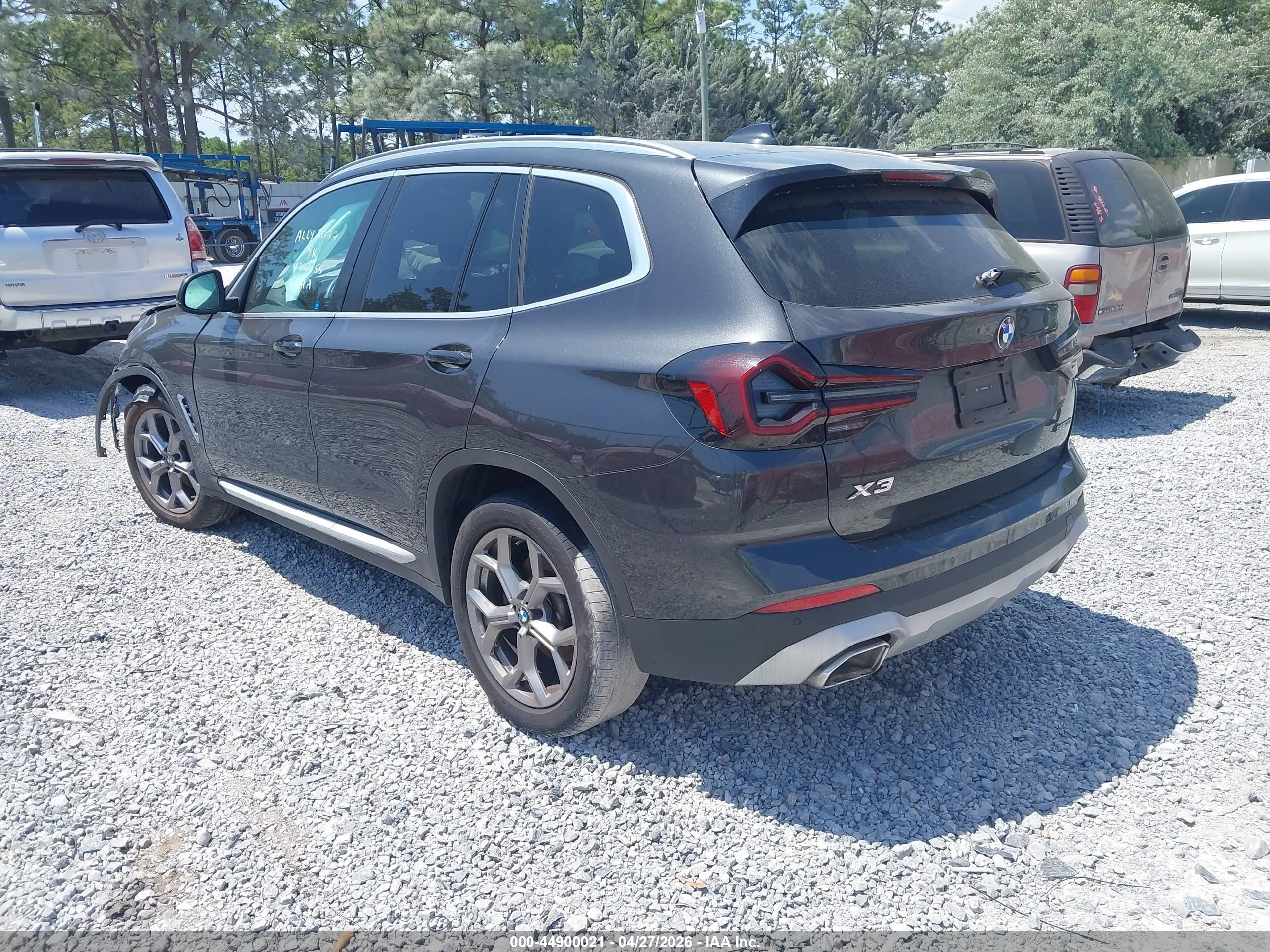 BMW X3 image 3