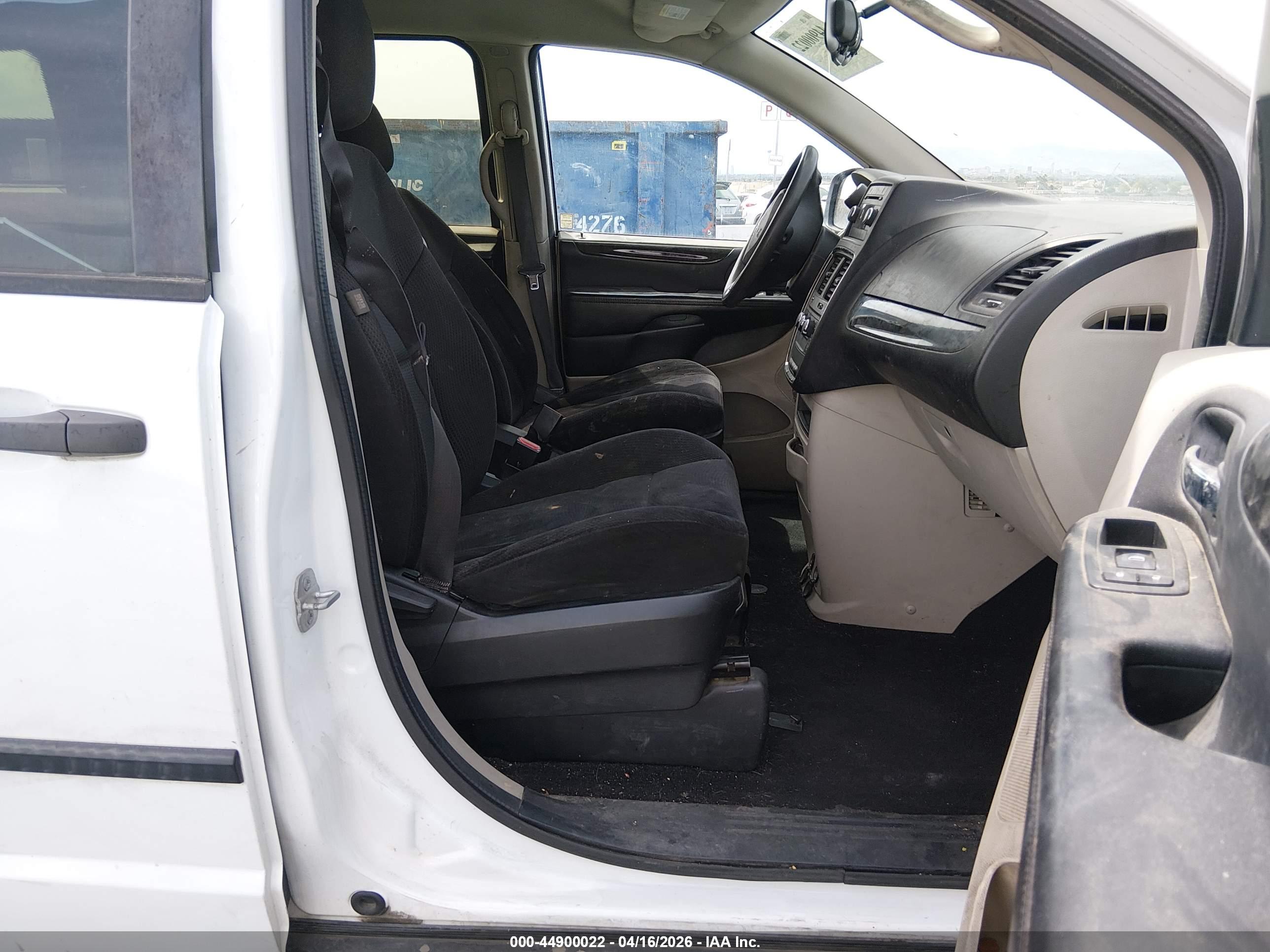 DODGE GRAND image 5