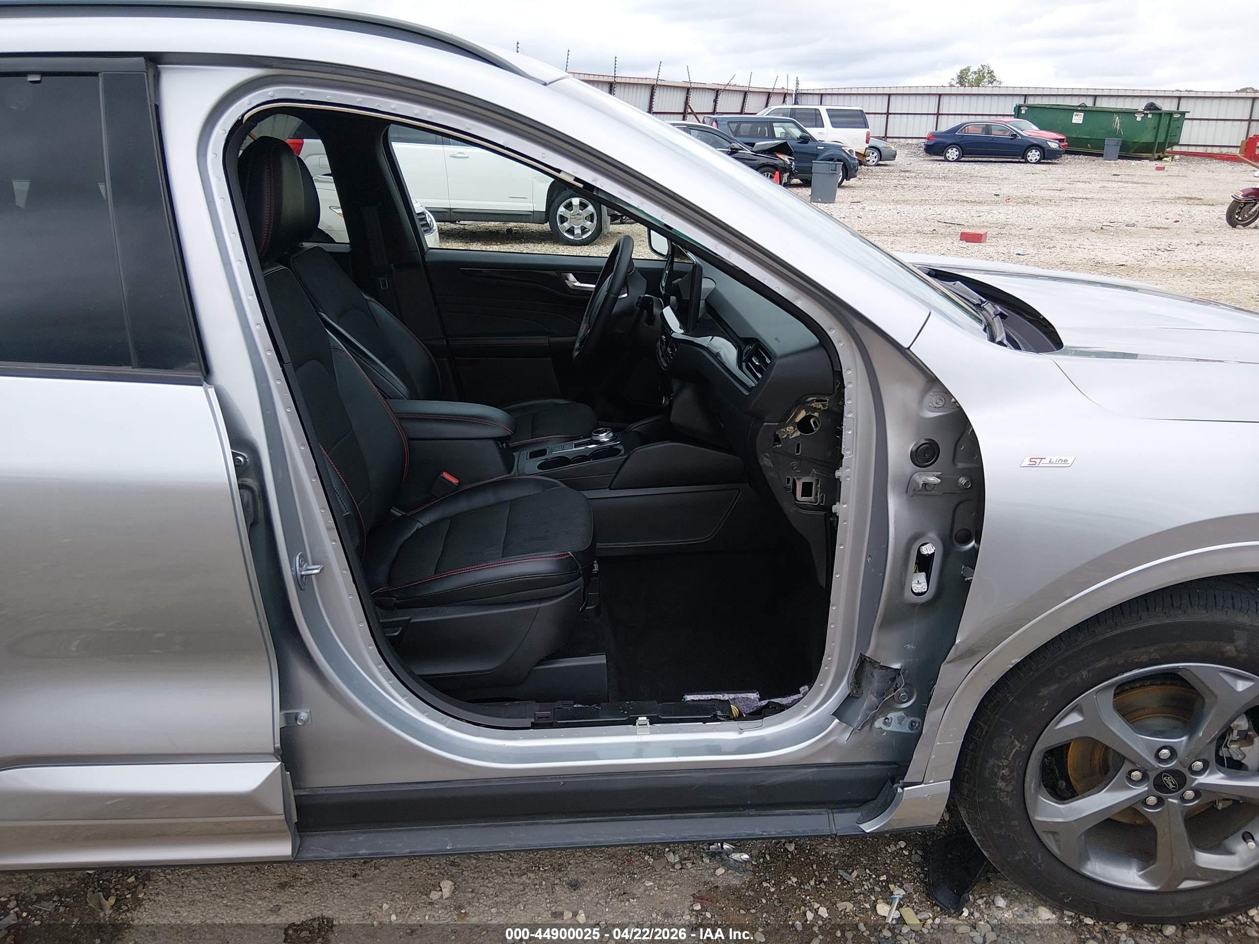 FORD ESCAPE image 5