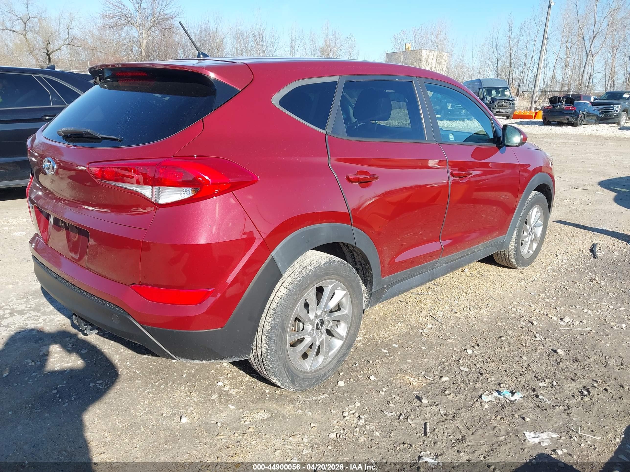 HYUNDAI TUCSON image 4